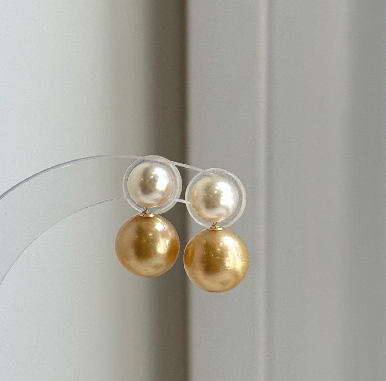 Elena Elly’s Au750 18K gold South sea golden Akoya ocean pearls Earrings: Extreme luster mirrored, 7.2-10.5mm, 18k gold earrings. high quality 18k golden pearls earrings for her daily office wear