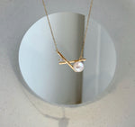 Elly’s 7.6mm Akoya off white Ocean Pearl pendant: Extreme luster mirrored, 1.2x2.2cm, S925 silver cute cool pendant chain magnetic clip set. pearl jewelry gift for her birthday