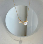 Elly’s 7.6mm Akoya off white Ocean Pearl pendant: Extreme luster mirrored, 1.2x2.2cm, S925 silver cute cool pendant chain magnetic clip set. pearl jewelry gift for her