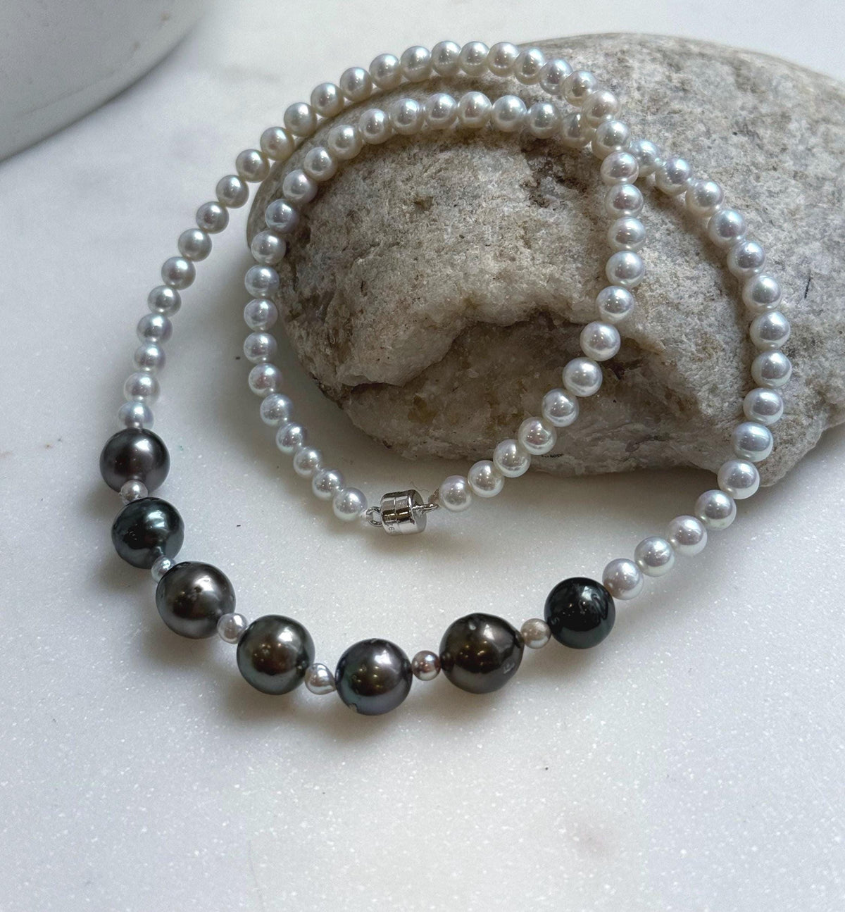 Elly’s 7pcs 8.5-9.4mm Genius natural Tahitian Ocean Pearls Necklace: Extreme luster mirrored, 17.3”, S925 silver necklace strand. daily office Tahitian ocean pearls necklace strand for her birthday
