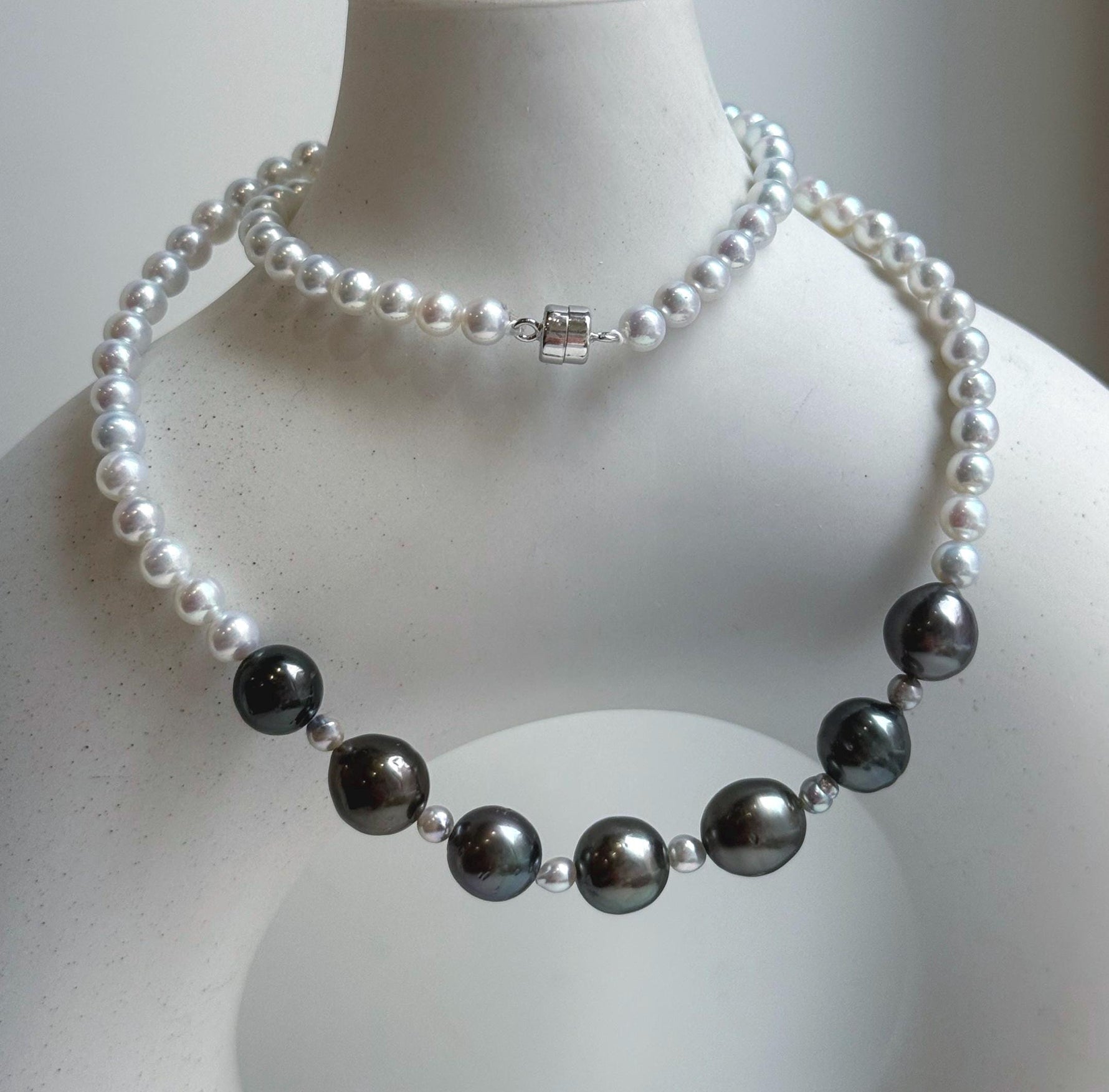 Elly’s 7pcs 8.5-9.4mm Genius natural Tahitian Ocean Pearls Necklace: Extreme luster mirrored, 17.3”, S925 silver necklace strand. daily office Tahitian ocean pearls necklace strand for her