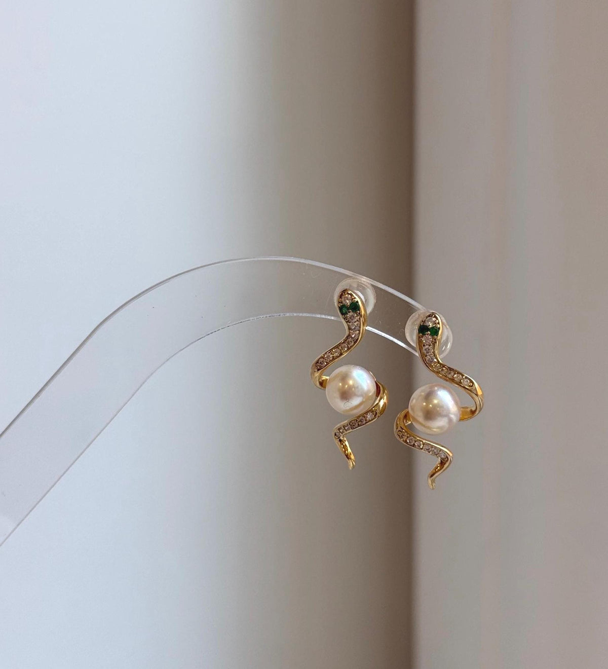 Elly’s Insale Akoya ocean pearls Snake Earrings: Extreme luster mirrored, 6.6mm, S925 silver cool earrings. high quality ocean pearls snake earrings for her