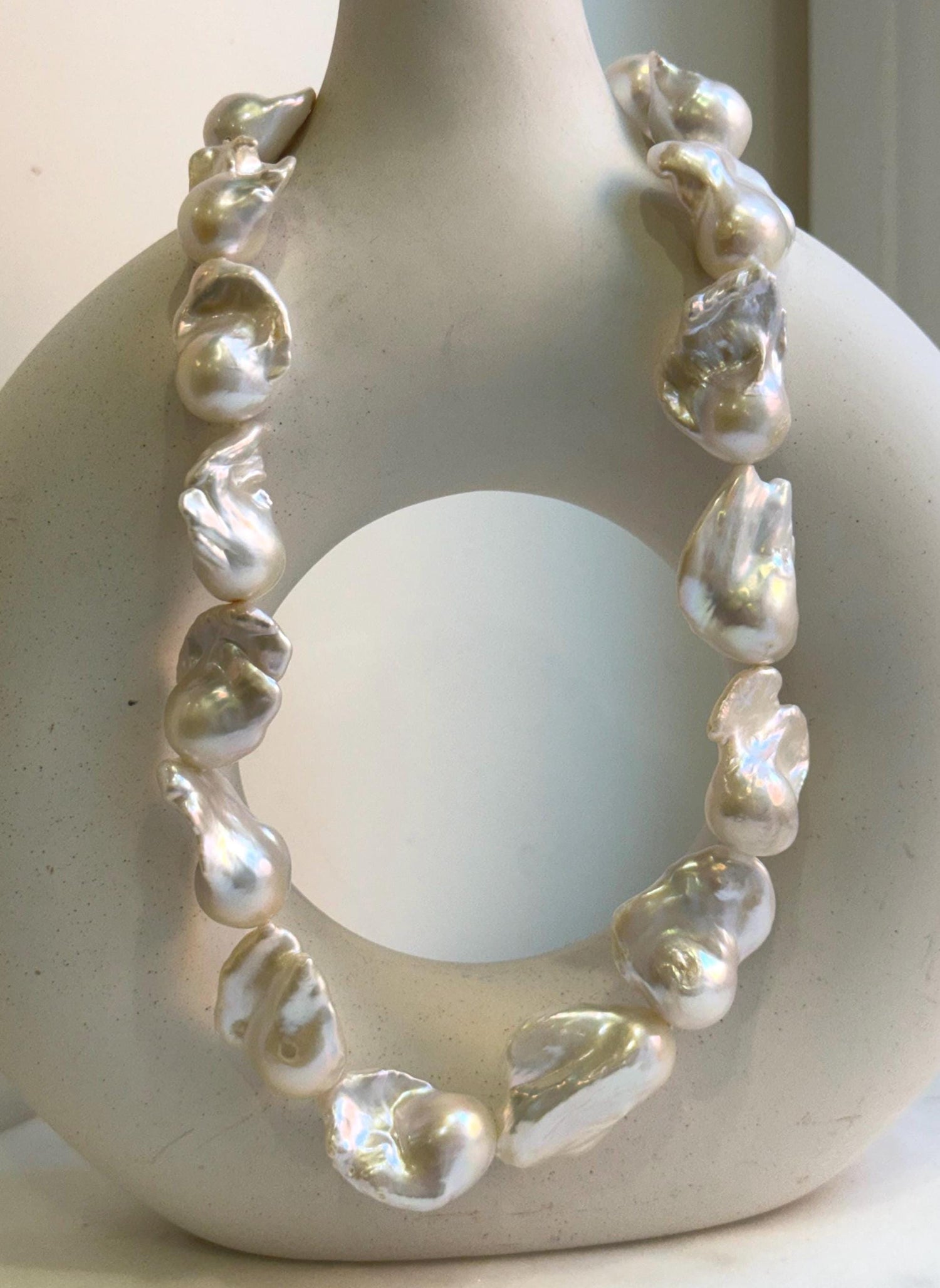 Elly’s 17pcs White Iridescent Baroque Tail pearls necklace strand: Extreme luster mirrored, To 32mm. Knotted, 18.1”, S925 silver necklace. high quality baroque pearls necklace strand gift for her birthday anniversary statement retirement