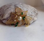 Elly’s Genius South sea light gold ocean pearl Floral brooch pendant 2in1: Extreme luster mirrored, 9.3mm, 5x4cm. high quality brooch for her daily office wear