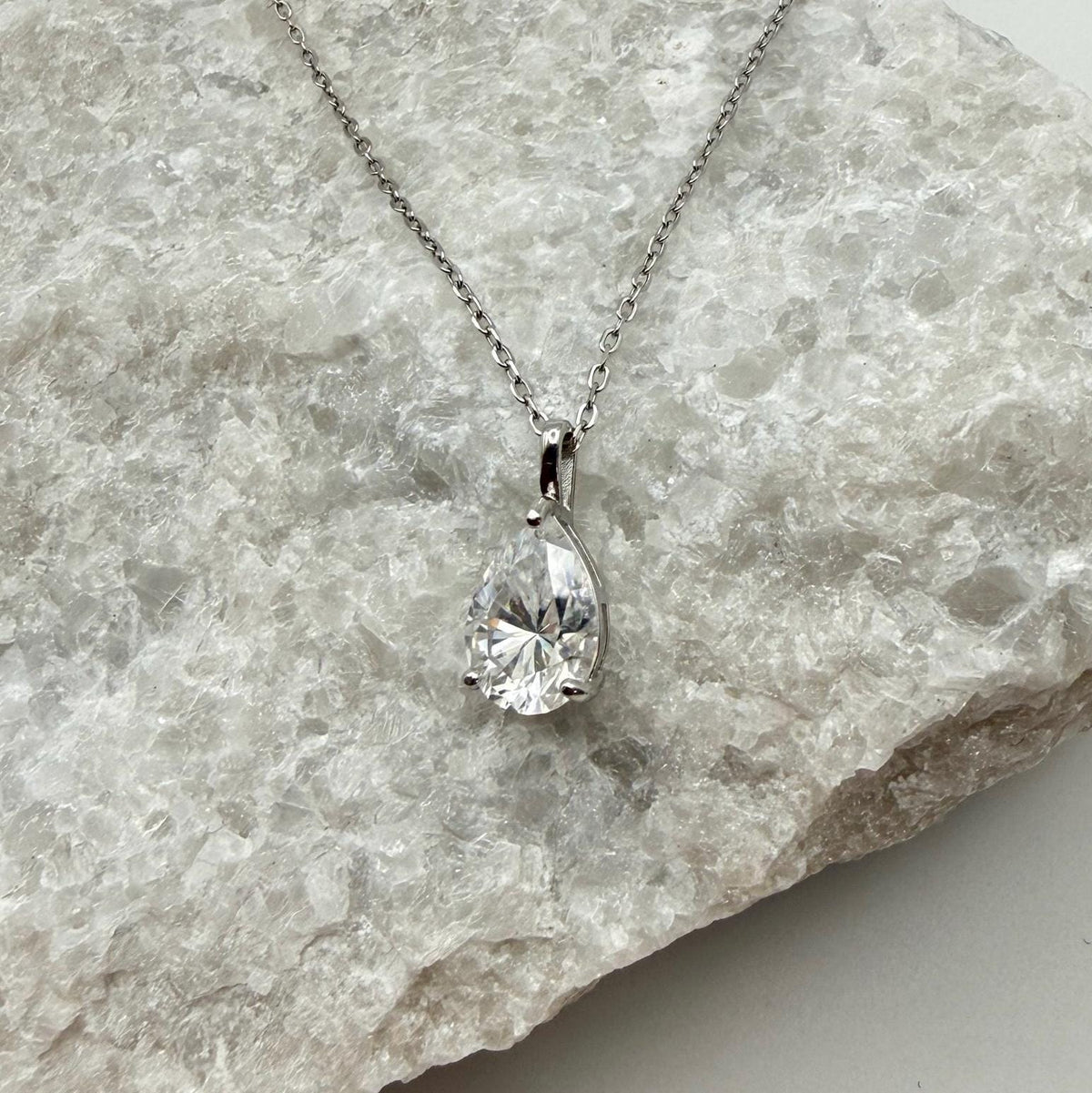 Teardrop Moissanite 3-Prong Necklace | 2.0 CT D/VVS1 Flawless Pear Cut Moissanite Solitaire Pendant | Solid S925 Silver Minimalist Jewelry
