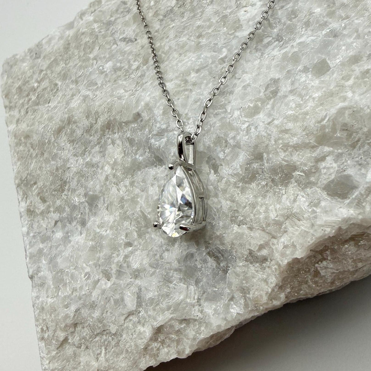 Teardrop Moissanite 3-Prong Necklace | 2.0 CT D/VVS1 Flawless Pear Cut Moissanite Solitaire Pendant | Solid S925 Silver Minimalist Jewelry