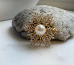 Elly’s 13mm Edison white pearl Snowflake brooch pendant 2in1: Extreme luster mirrored, 4.5cm dia. high quality white pearl brooch for her