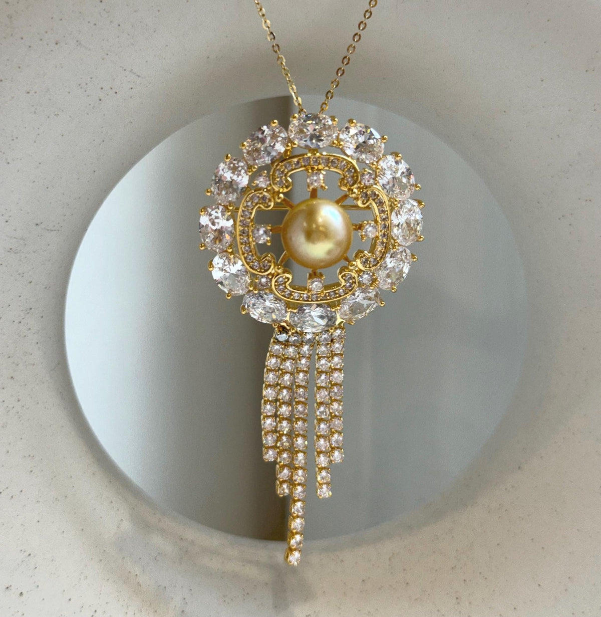 Elly’s Genius South sea ultra gold ocean pearl Floral brooch pendant 2in1: Extreme luster mirrored, 10.3mm, 3.5x7cm. gift for her