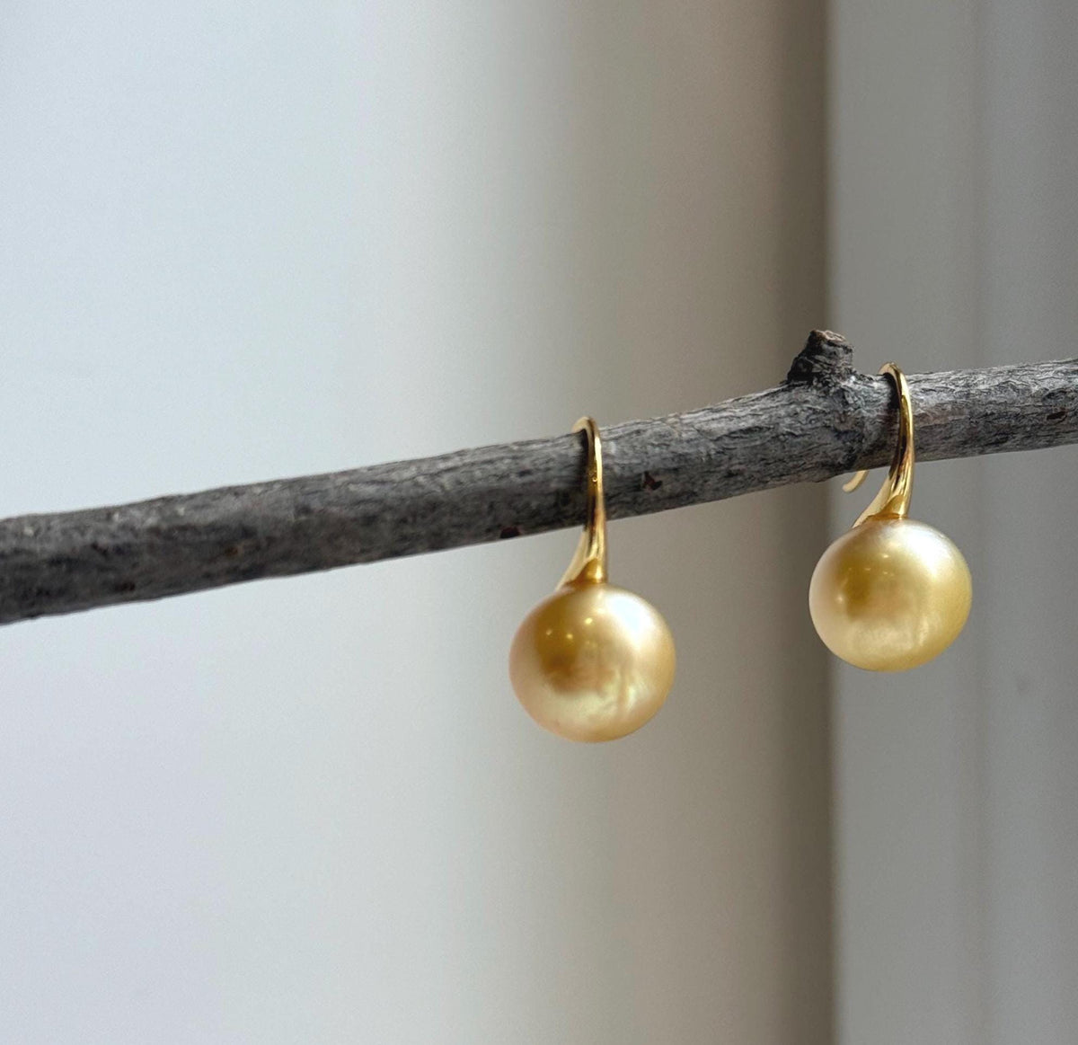 Elly’s 11.5mm Genius South sea golden ocean Pearls High-heel Earrings hooks: Extreme luster mirrored, 2.2cm high, S925 silver cool earrings. high quality golden pearls earrings hooks gift for her birthday