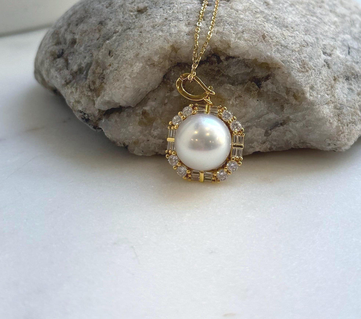 Elly’s 12.3mm Australian Ocean cold White pearl Pendant: Extreme luster mirrored, 1.7x2.7cm, S925 Silver pendant necklace set. high quality ocean pearl pendant for her birthday anniversary daily office wear