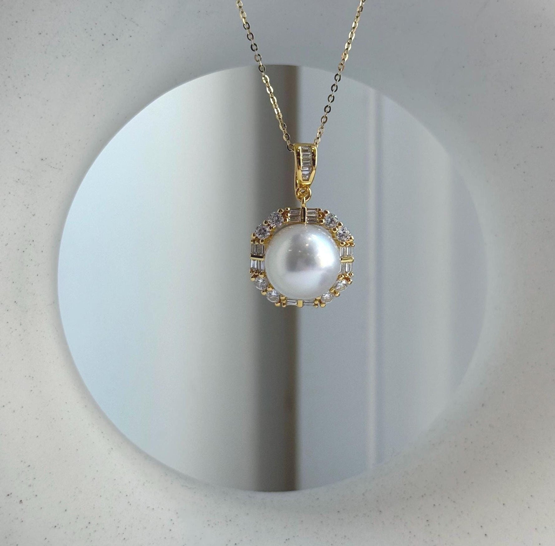 Elly’s 12.3mm Australian Ocean cold White pearl Pendant: Extreme luster mirrored, 1.7x2.7cm, S925 Silver pendant necklace set. high quality ocean pearl pendant for her birthday anniversary daily office wear