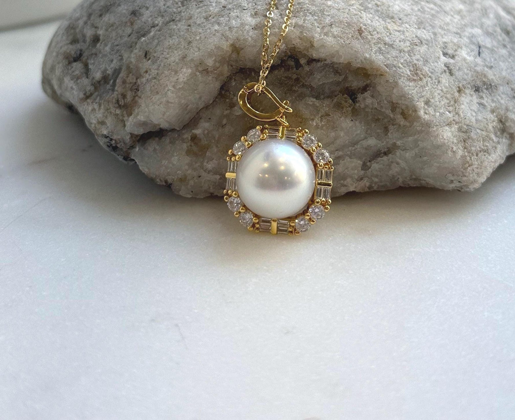 Elly’s 12.3mm Australian Ocean cold White pearl Pendant: Extreme luster mirrored, 1.7x2.7cm, S925 Silver pendant necklace set. high quality ocean pearl pendant for her birthday anniversary daily office wear