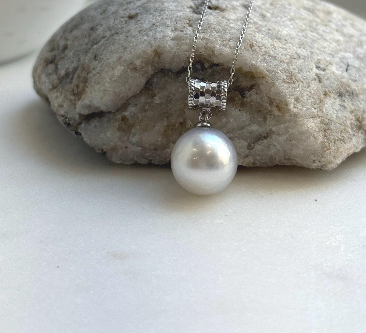 Elly’s 13.4mm Genius Australian Ocean White silver pearl Pendant: Extreme luster mirrored, 2.5cm high, S925 Silver pendant necklace set. high quality white ocean pearl pendant for her birthday anniversary daily office wear