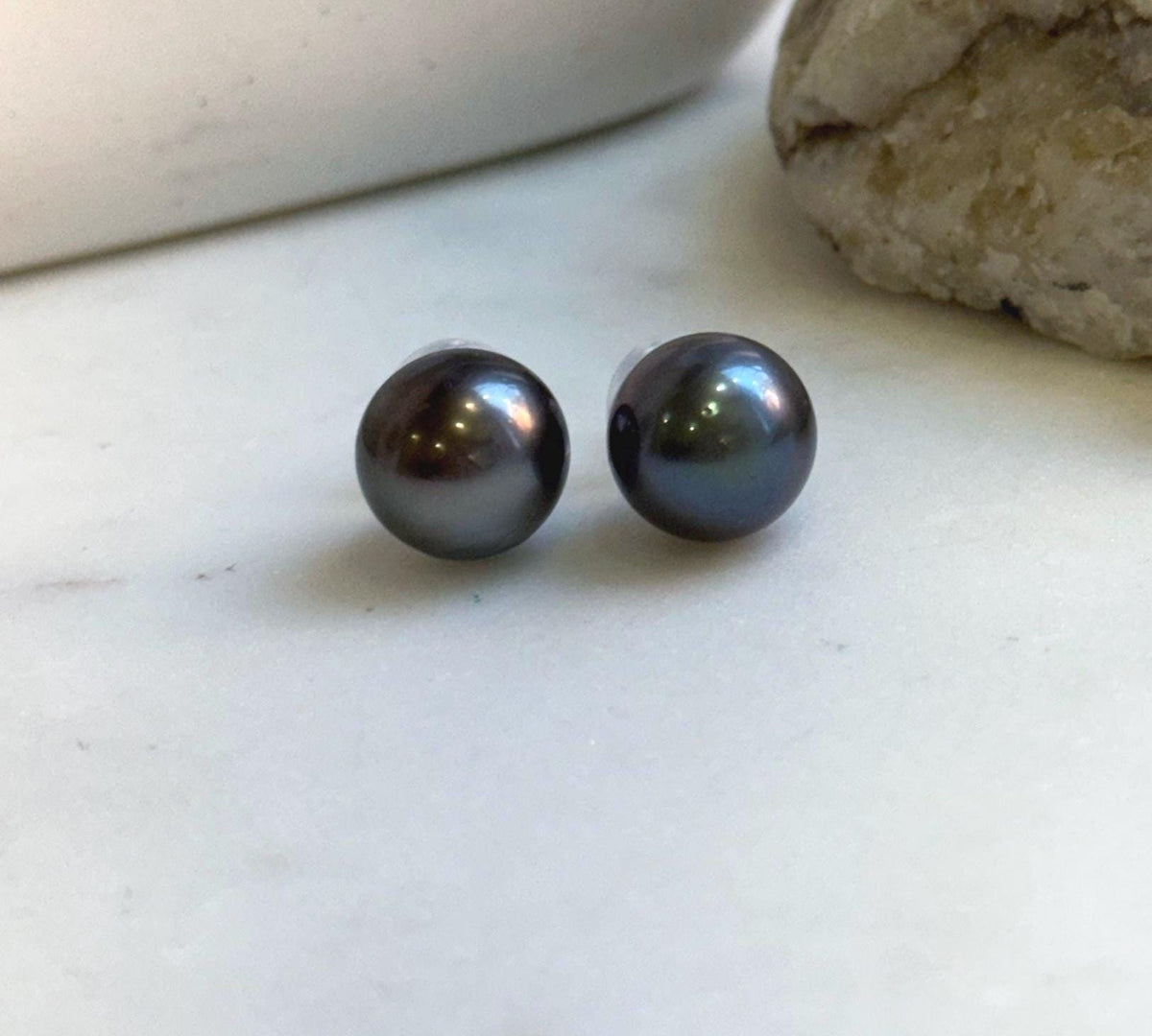 Elly’s 13.1mm Large Tahitian Black Platinum ocean Pearls Earrings Studs: Extreme luster Mirrored,S925 silver minimalist earrings.