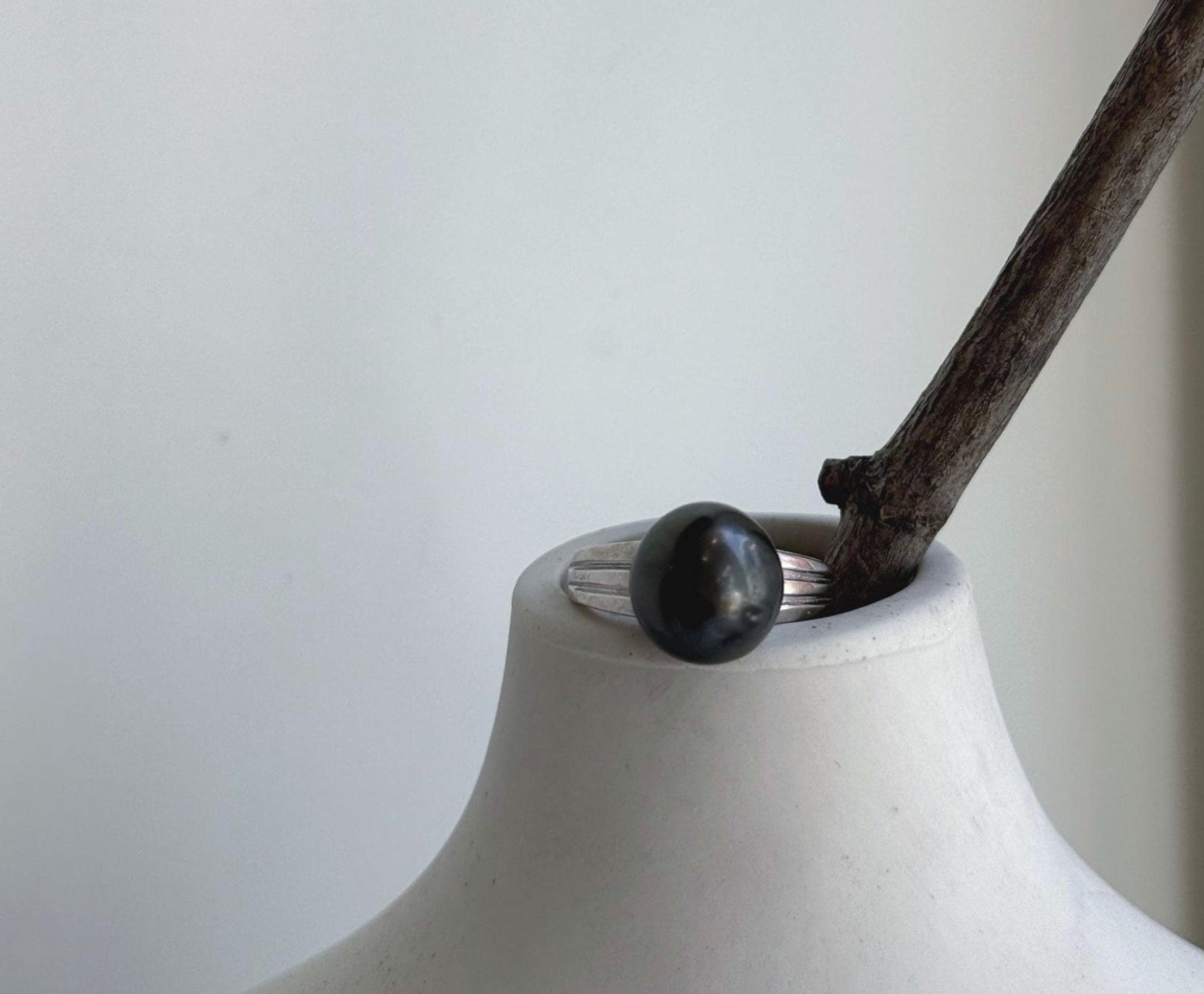 Elly’s 10.8x11.3mm Tahitian Ocean black Platinum Pearl Ring: Extreme luster mirrored, S925 silver Minimalist adjustable Ring.