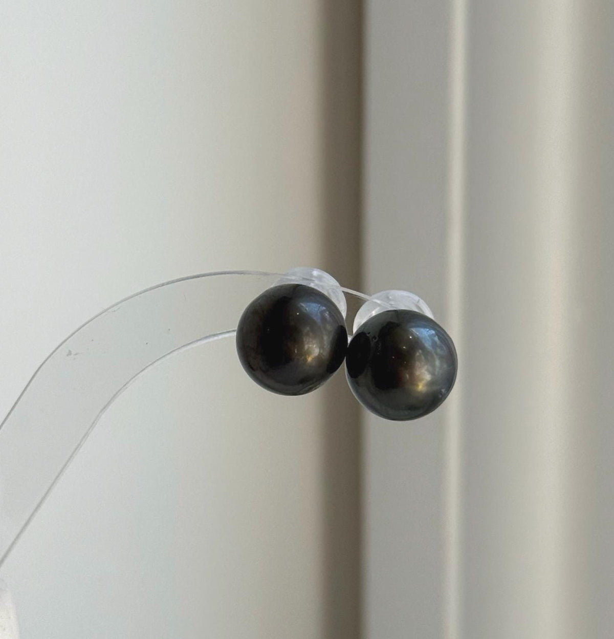 Elly’s 12.7mm Tahitian Black Platinum ocean Pearls Earrings Studs: Extreme luster Mirrored,S925 silver minimalist earrings.