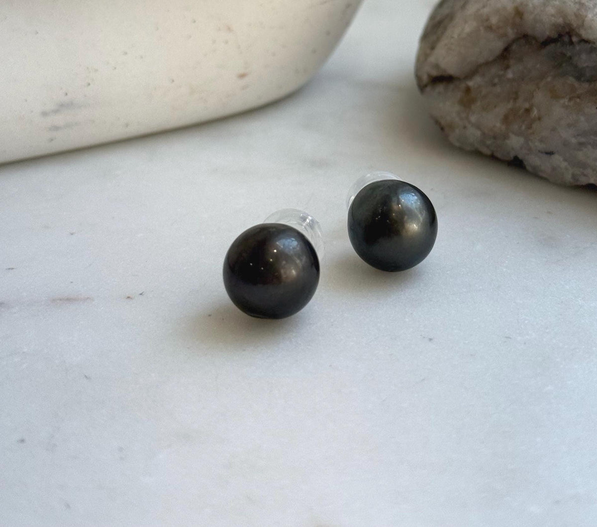 Elly’s 12.7mm Tahitian Black Platinum ocean Pearls Earrings Studs: Extreme luster Mirrored,S925 silver minimalist earrings. daily office black pearl earrings studs for her