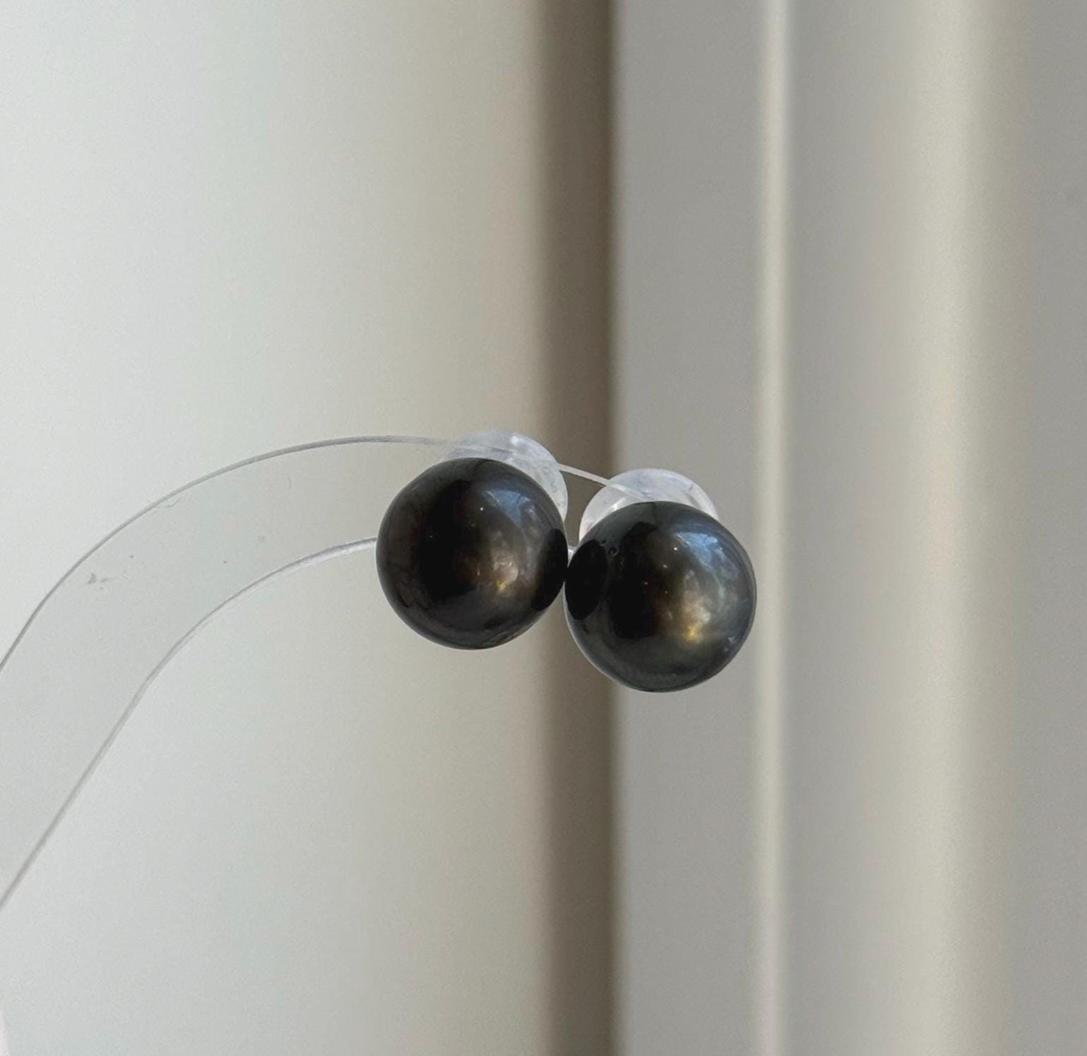 Elly’s 12.7mm Tahitian Black Platinum ocean Pearls Earrings Studs: Extreme luster Mirrored,S925 silver minimalist earrings. daily office black pearl earrings studs for her