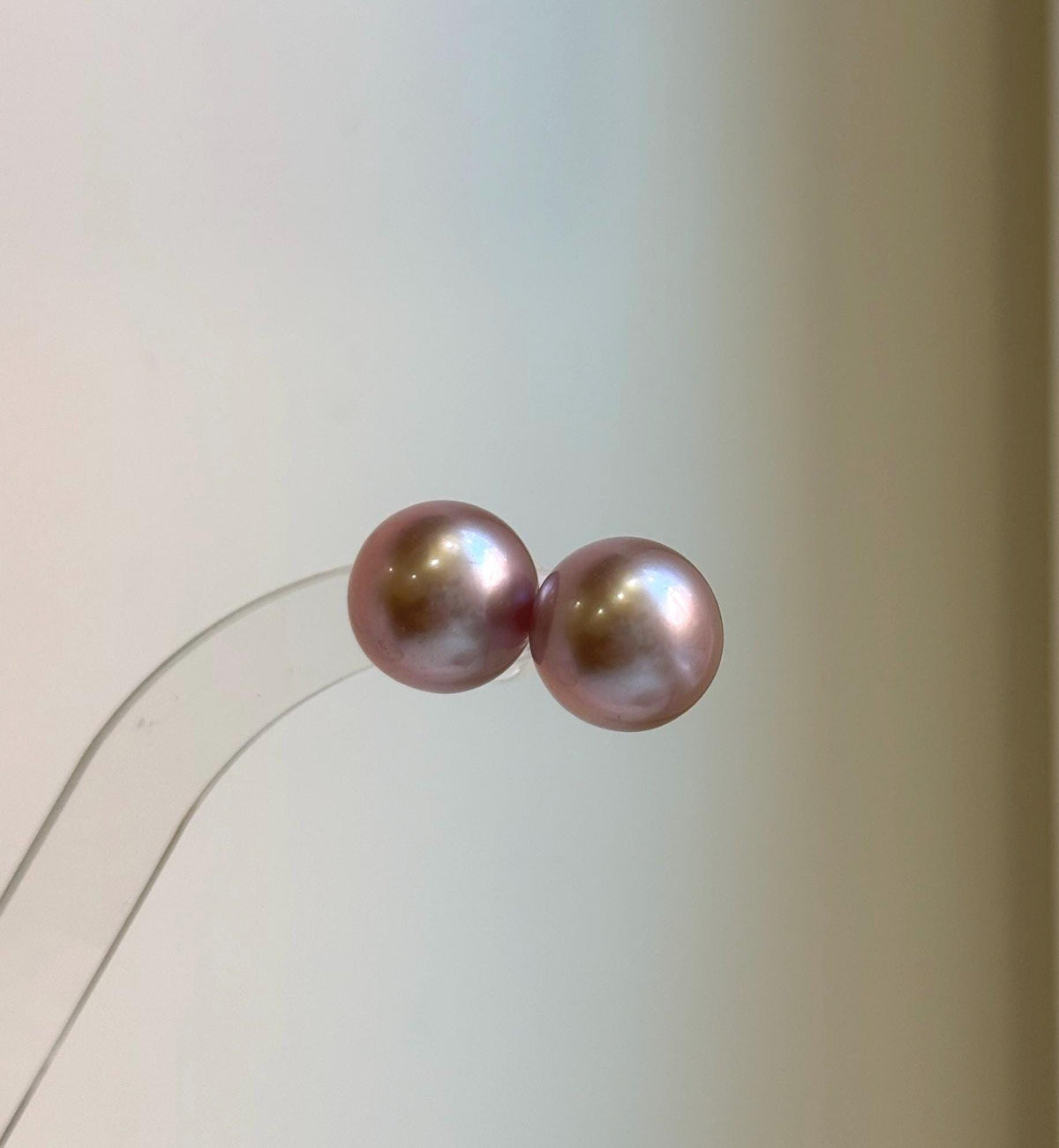 Elly’s 13.6mm Large Edison rose Mauve Pearls Earrings Studs: Extreme luster Mirrored, S925 silver minimalist earrings studs.high quality pearl earrings studs gift for her