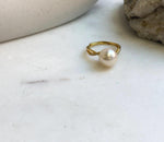 Elly’s 9.9mm Akoya Ivory ocean pearl Ring: Extreme luster mirrored, s925 silver adjustable ring. Pearl Jewelry Idea. high quality ivory ocean pearl ring for her