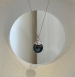 Elly’s 12.8mm Tahitian platinum hunter ocean pearl Minimalist pendant: Extreme luster, 2.3cm high, S925 silver pendant.