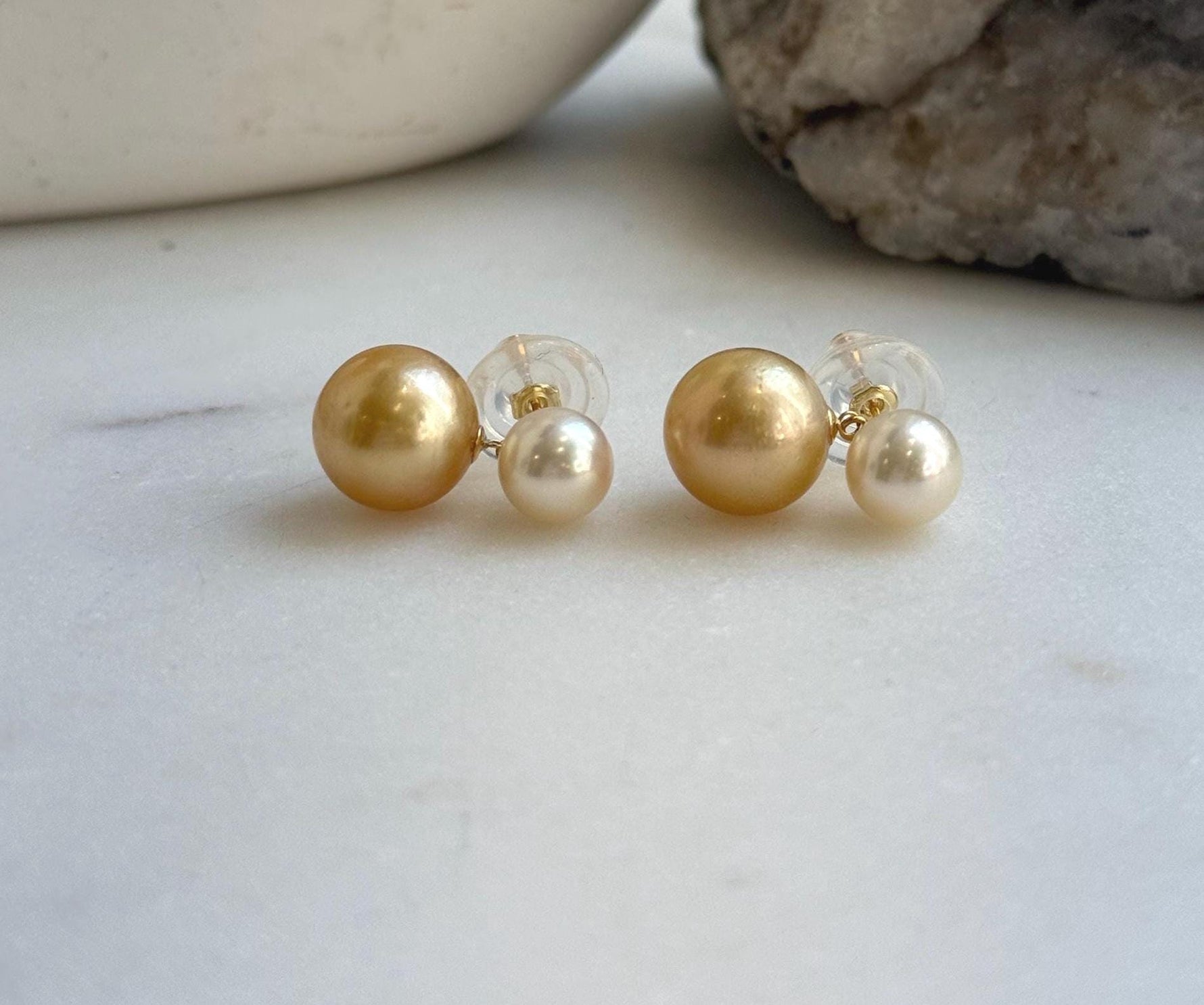 Elena Elly’s Au750 18K gold South sea golden Akoya ocean pearls Earrings: Extreme luster mirrored, 7.2-10.5mm, 18k gold earrings. high quality 18k golden pearls earrings for her