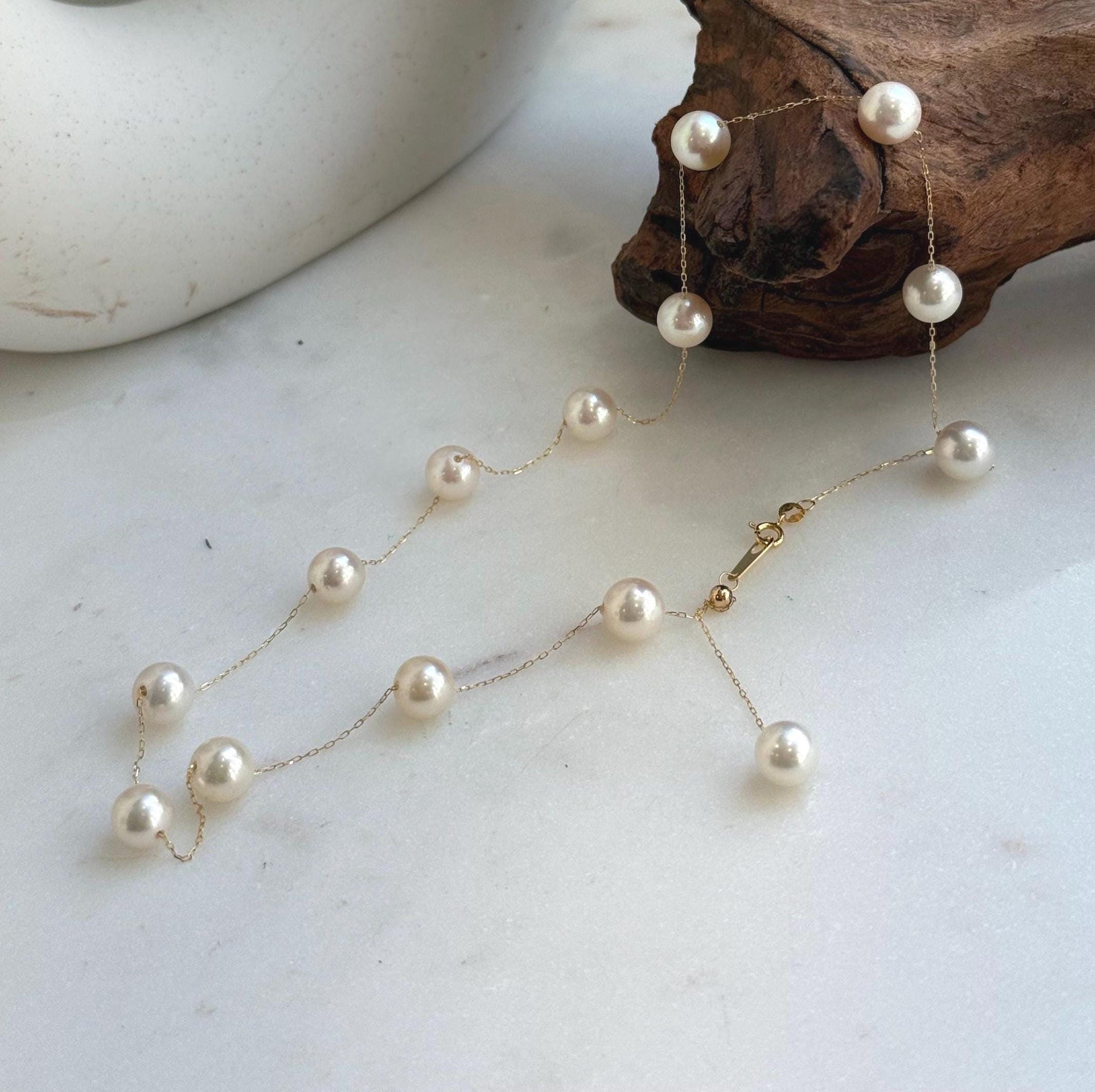 Elly’s Au750 18K Gold, extreme luster Mirrored, 14pcs Akoya Ivory Ocean Pearls  vintage Satellite Necklace, 7.2-7.9mm, 17.7”. high quality ocean pearls 18k gold satellite necklace for her