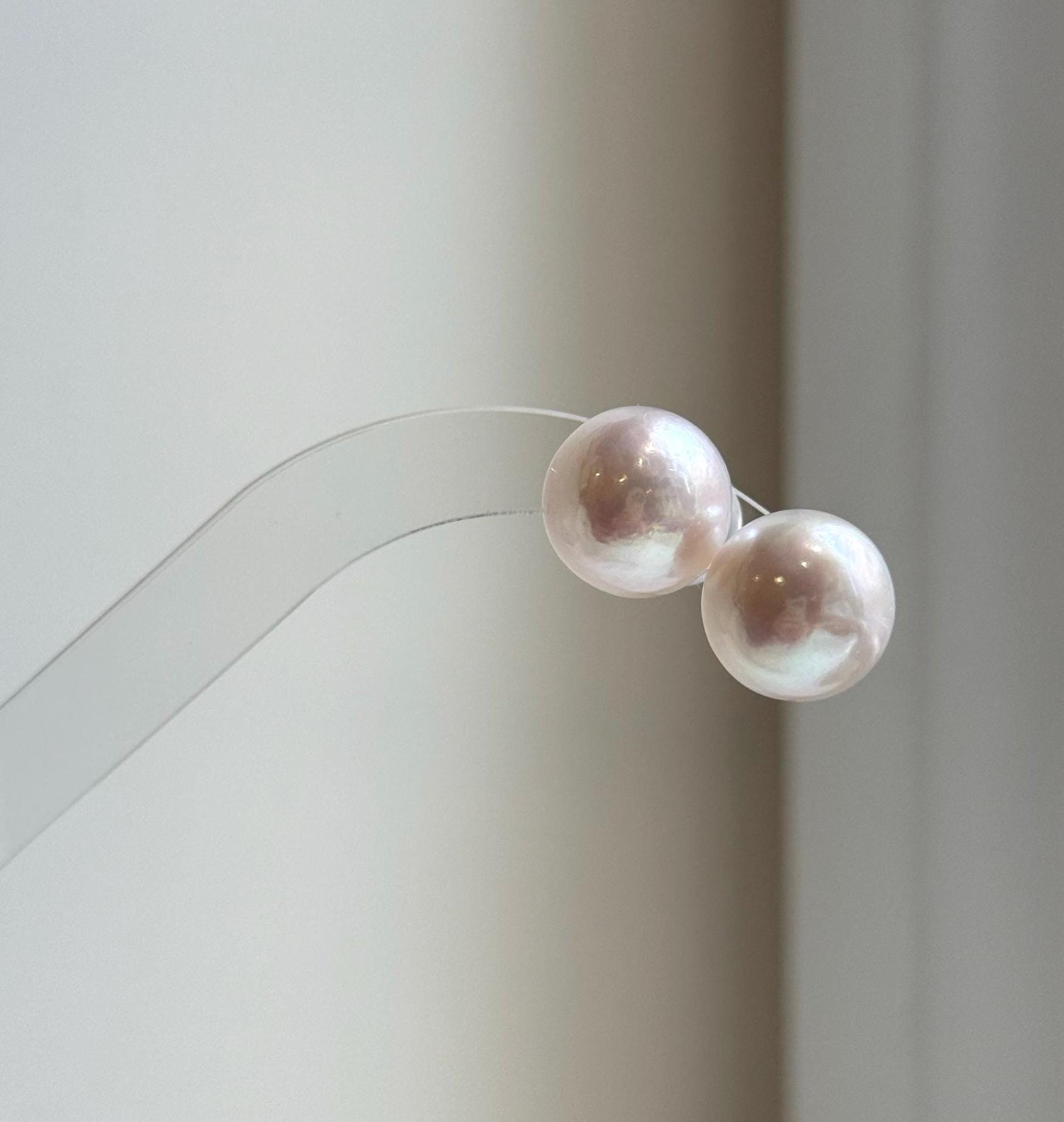 Elly’s 13.7mm Large Edison white Pearls Earrings studs: Extreme luster Mirrored mirrored, S925 silver minimalist earrings.high quality white large Edison pearls earrings studs for her