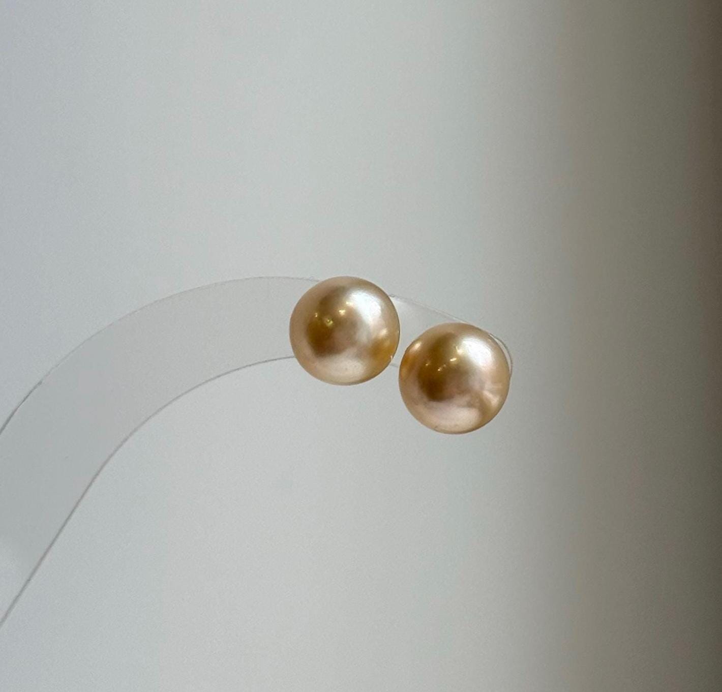 Elly’s 9.6mm Genius South sea Champagne Gold ocean Pearls Earrings studs: Extreme luster, S925 silver minimalist earrings studs. daily office golden ocean pearls earrings studs for her Mother’s Day gift