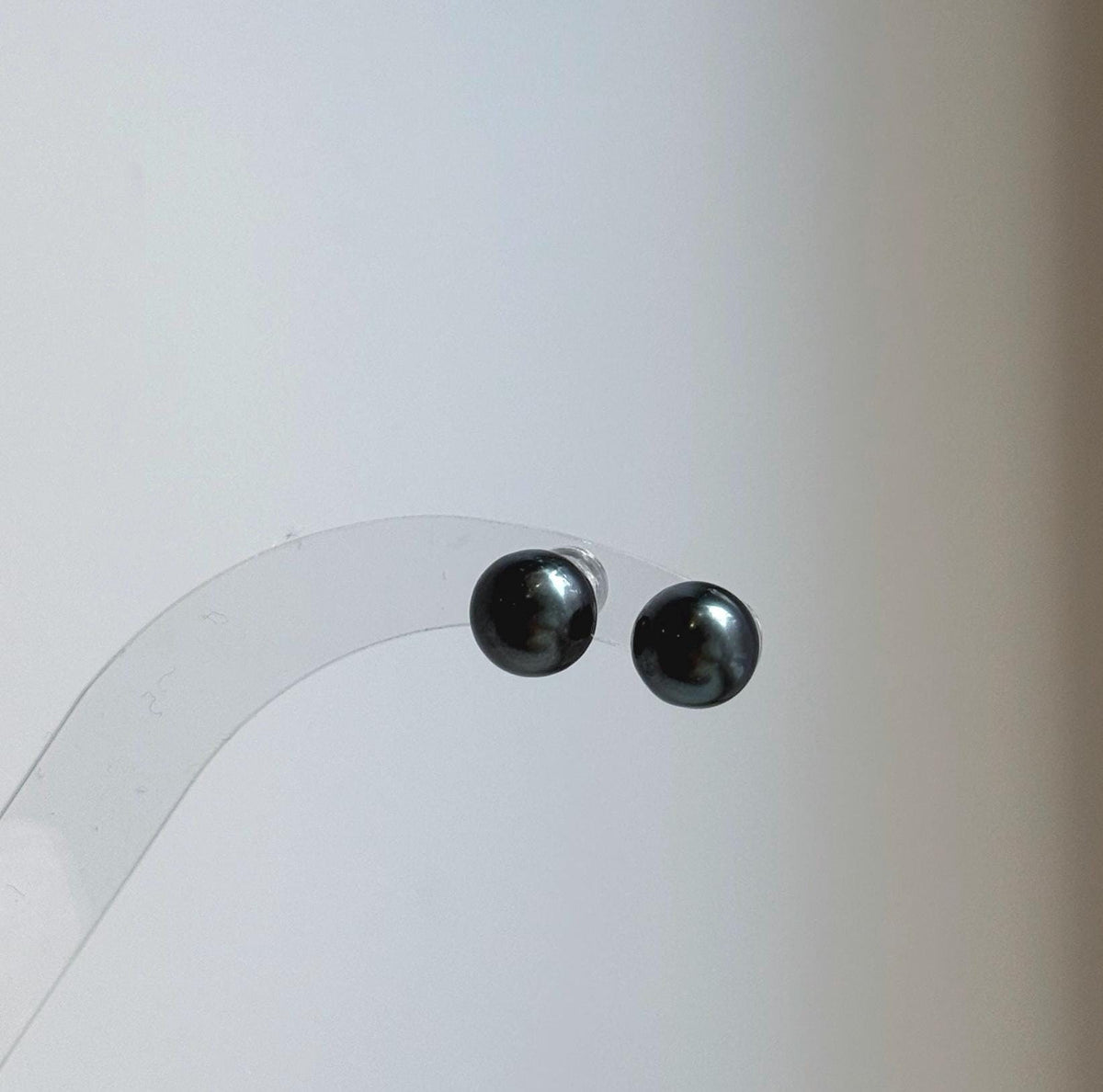Elly’s 8.2mm Tahitian Hunter ocean Pearls Earrings Studs: Extreme luster Mirrored,S925 silver minimalist earrings.