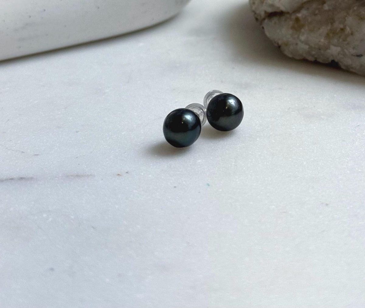 Elly’s 8.2mm Tahitian Hunter ocean Pearls Earrings Studs: Extreme luster Mirrored,S925 silver minimalist earrings.