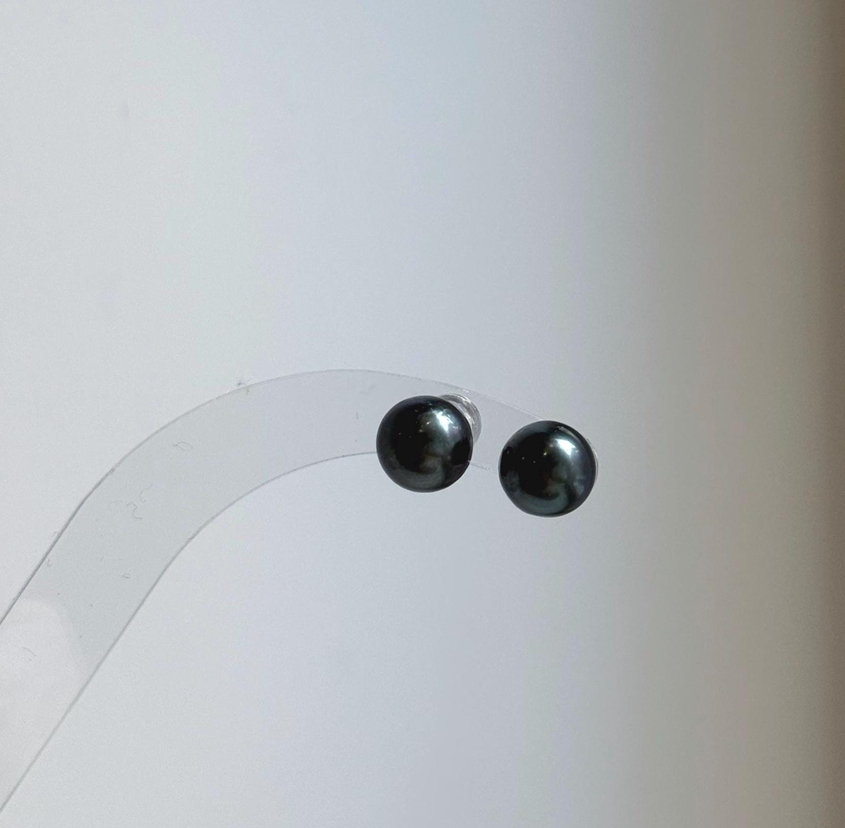 Elly’s 8.2mm Tahitian Hunter ocean Pearls Earrings Studs: Extreme luster Mirrored,S925 silver minimalist earrings.