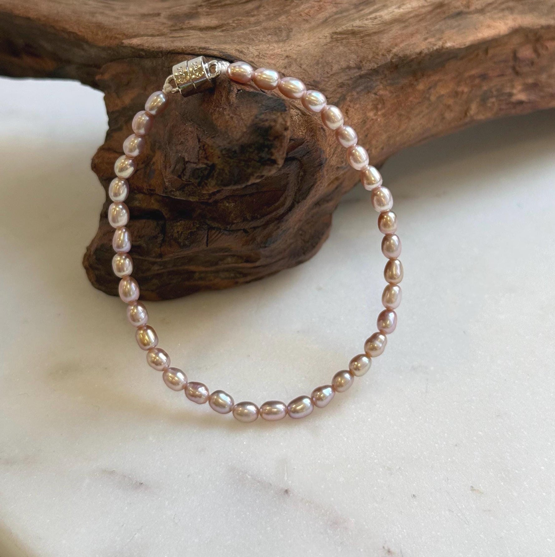 Elly’s Bracelet Pink Rose small Pearls: Extreme luster mirrored, 3.8-4mm, S925 silver magnetic clips Bracelet.