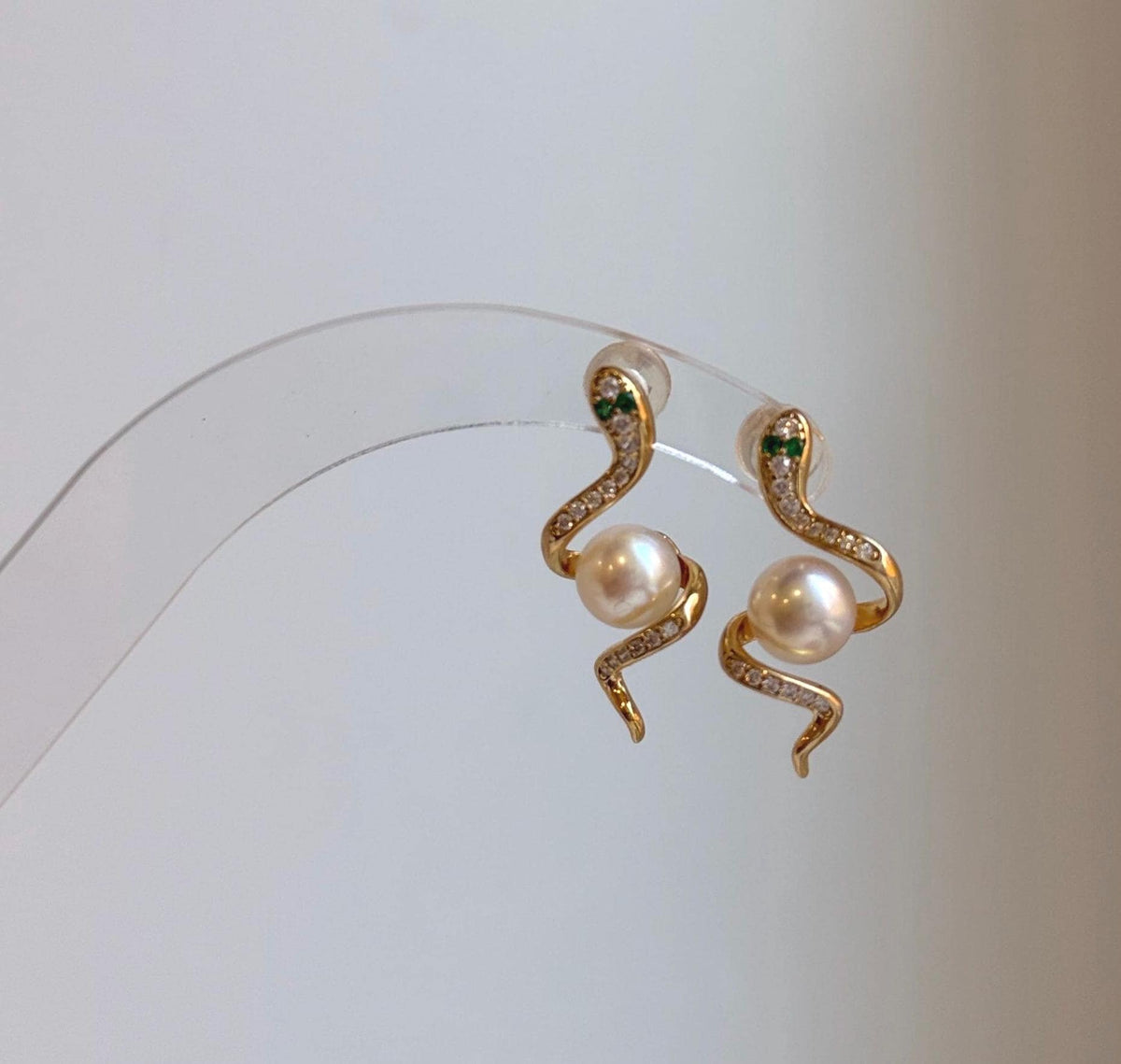 Elly’s Insale Akoya ocean pearls Snake Earrings: Extreme luster mirrored, 6.6mm, S925 silver cool earrings. high quality ocean pearls snake earrings for her daily office earrings