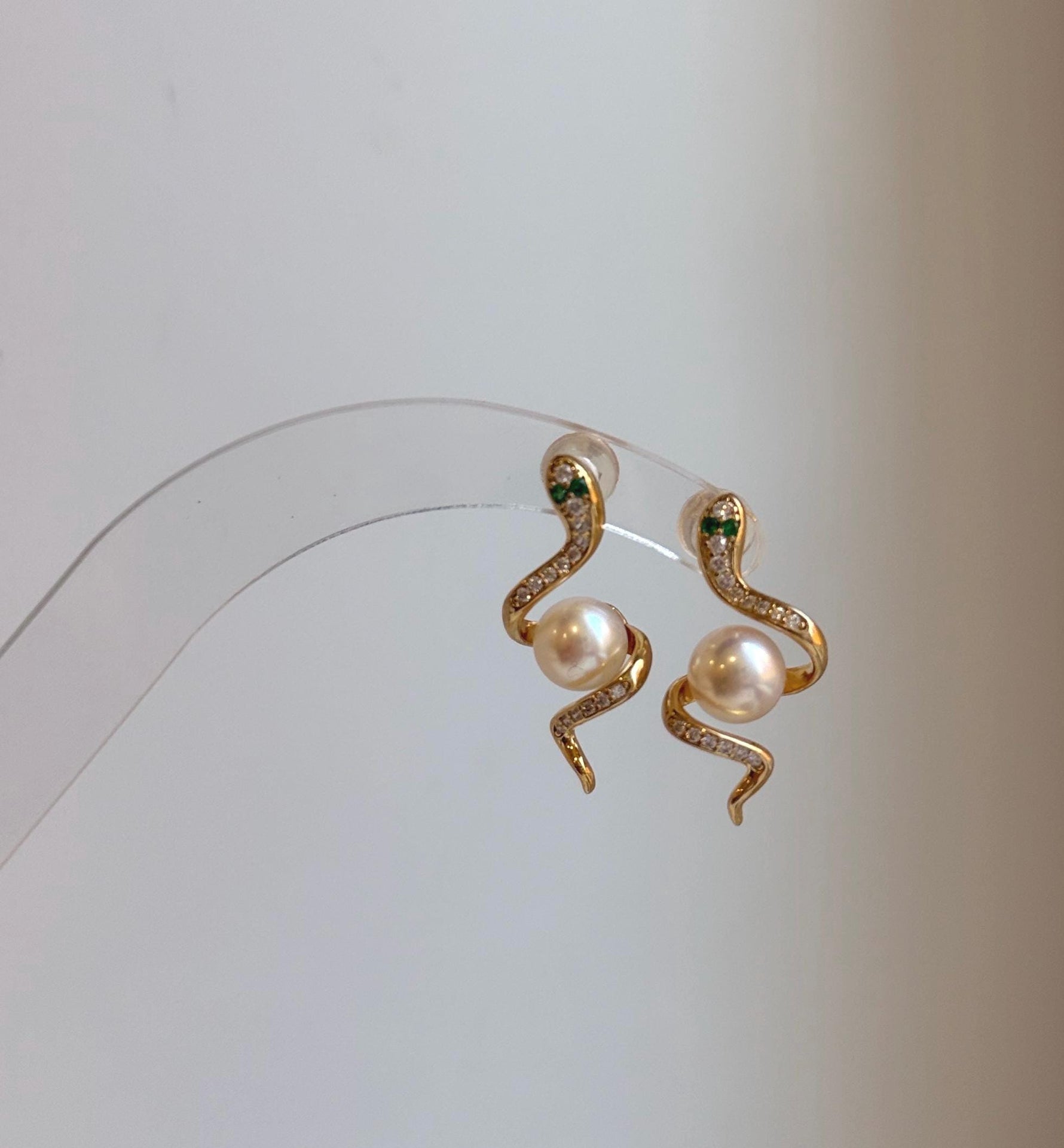 Elly’s Insale Akoya ocean pearls Snake Earrings: Extreme luster mirrored, 6.6mm, S925 silver cool earrings. high quality ocean pearls snake earrings for her birthday