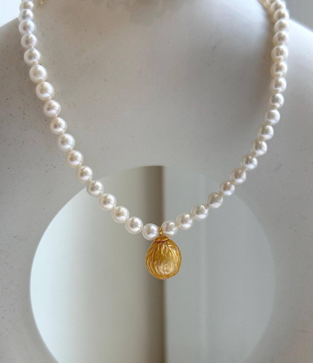 Elly’s Set 17.3” South sea carved golden ocean Freshwater white pearls necklace: 10.1mm Extreme luster, s925 silver necklace. high quality golden ocean pearl necklace strand for her
