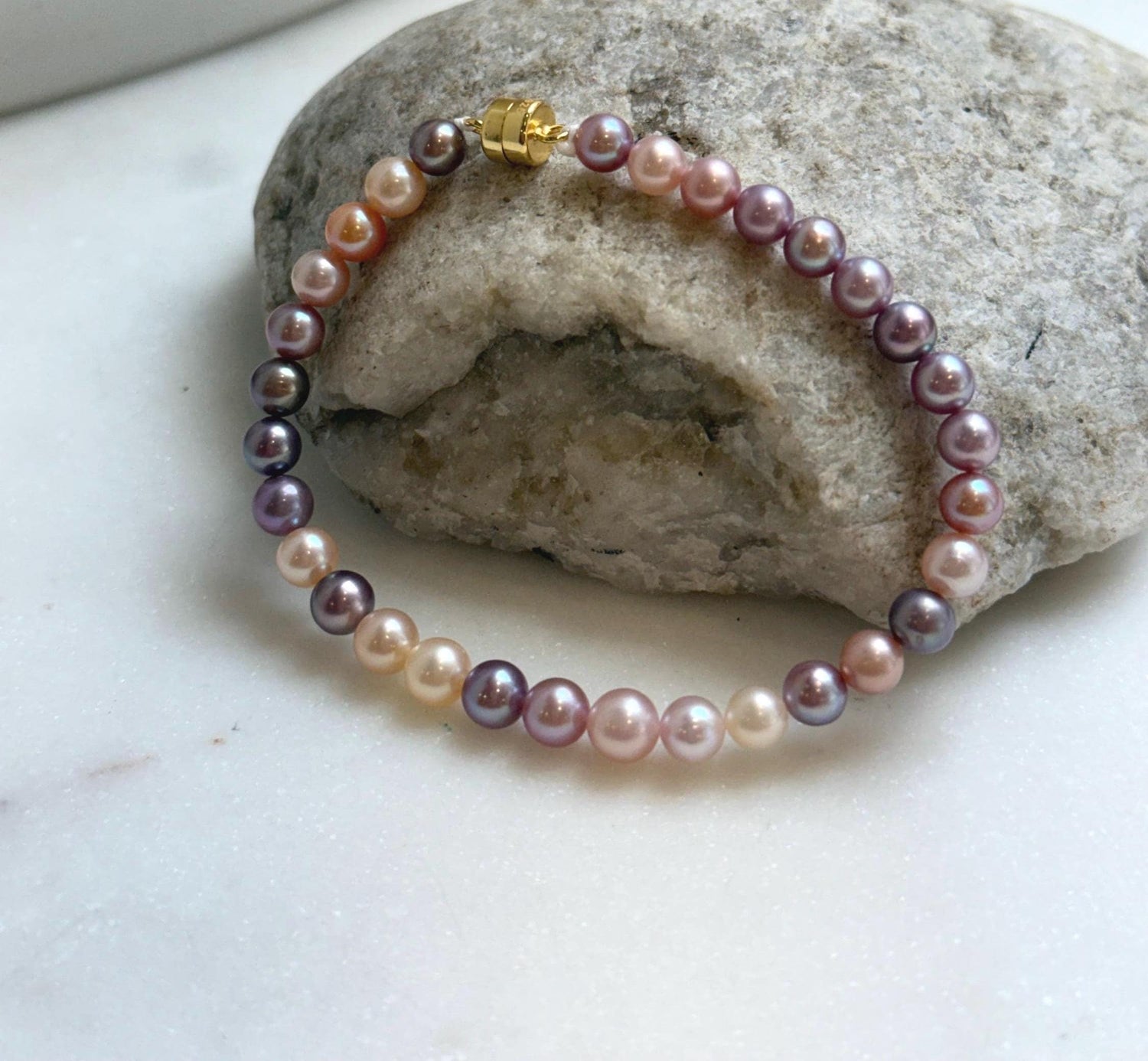 Elly’s Natural Multicolor Pearls Bracelet: Extreme luster mirrored, S925 silver Bracelet. 17cm.