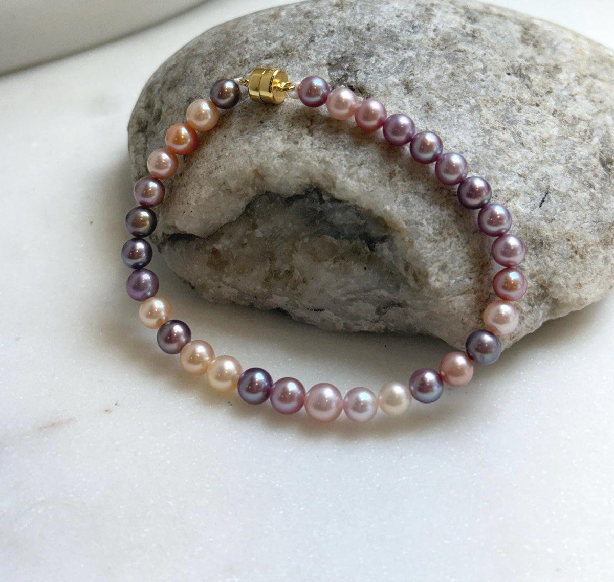 Elly’s Natural Multicolor Pearls Bracelet: Extreme luster mirrored, S925 silver Bracelet. 17cm. Daily office pearls bracelet for her
