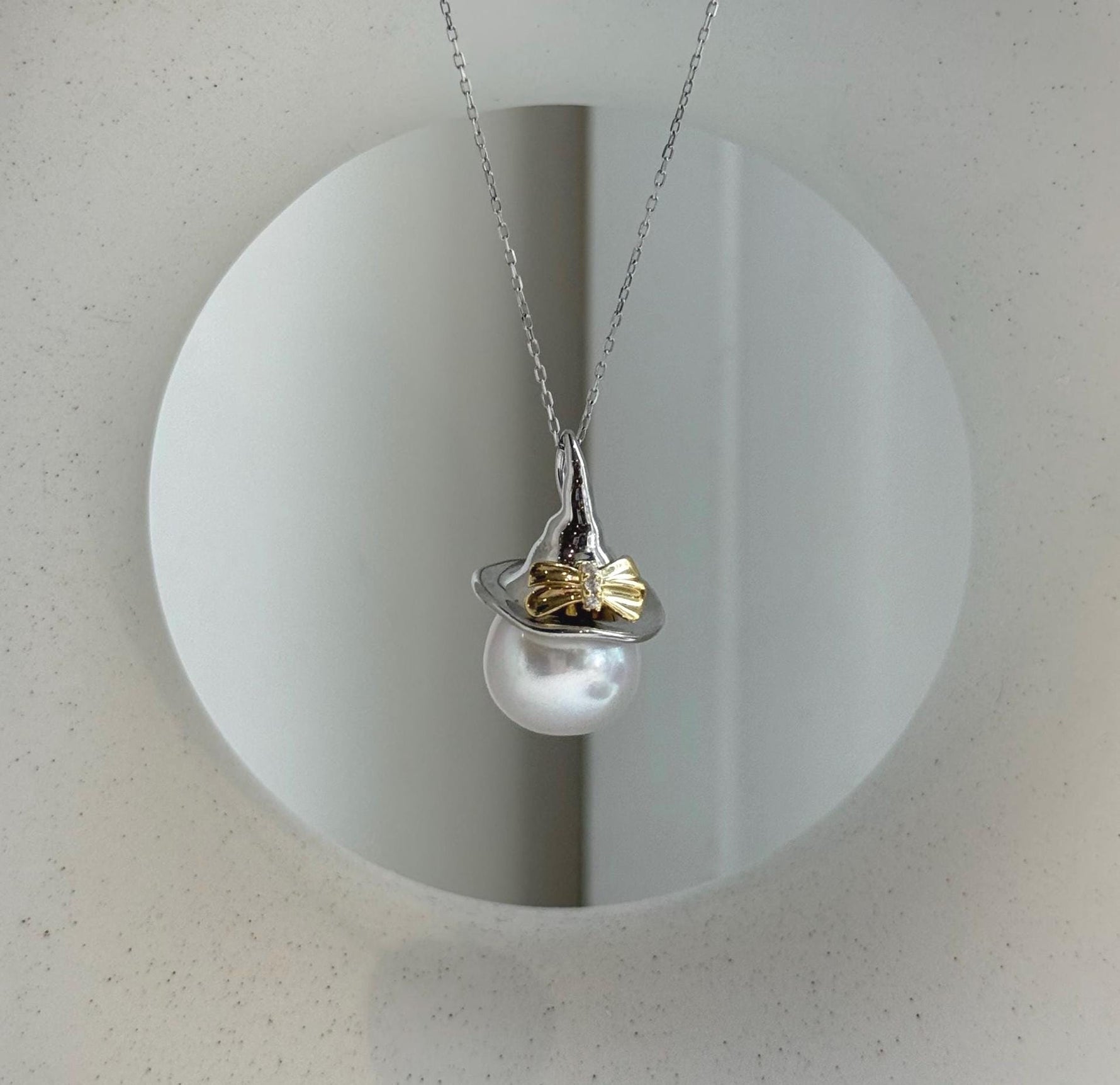 Elly’s 13.7mm Edison Cold White Pearl Witch Pendant: Extreme luster, 2.6cm high, s925 silver cool pendant necklace set. large white Edison Pearl cool pendant for her anniversary