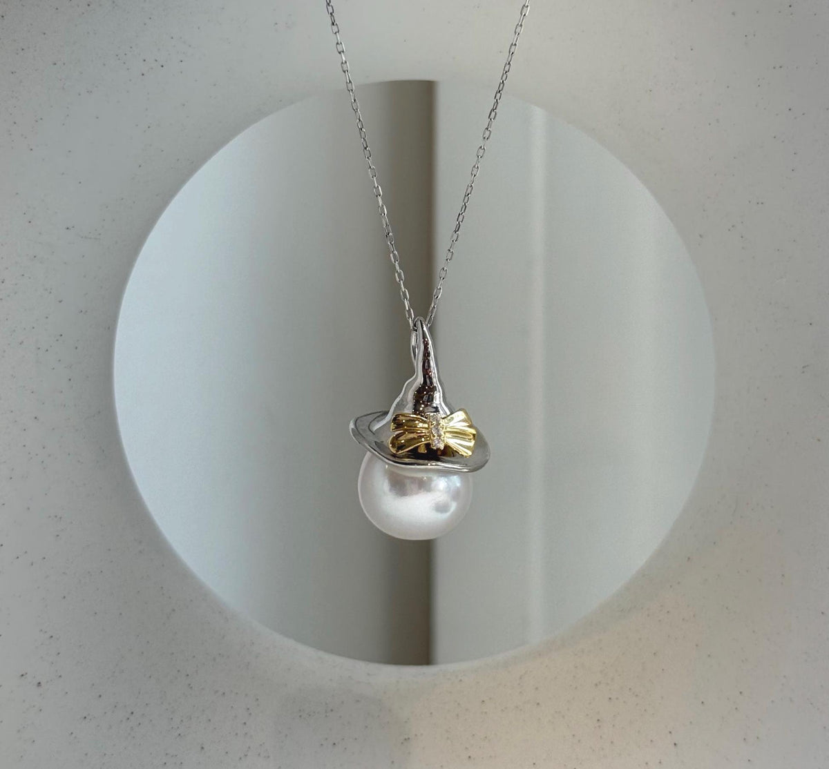 Elly’s 13.7mm Edison Cold White Pearl Witch Pendant: Extreme luster, 2.6cm high, s925 silver cool pendant necklace set. large white Edison Pearl cool pendant for her daily office wear