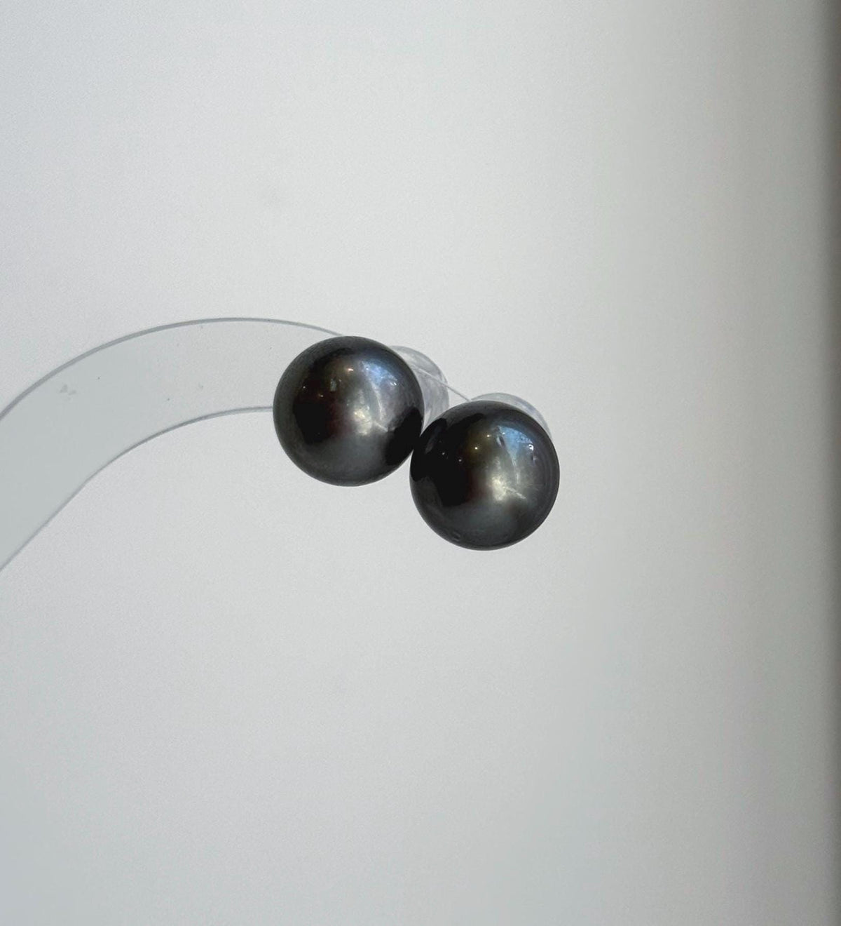 Elly’s 12.3mm Tahitian Black Platinum ocean Pearls Earrings Studs: Extreme luster Mirrored,S925 silver minimalist earrings. black pearls daily office earrings studs for her