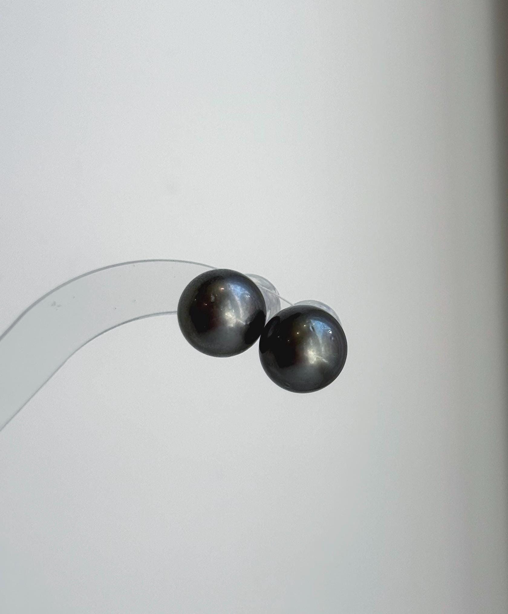 Elly’s 12.3mm Tahitian Black Platinum ocean Pearls Earrings Studs: Extreme luster Mirrored,S925 silver minimalist earrings. black pearls daily office earrings studs for her