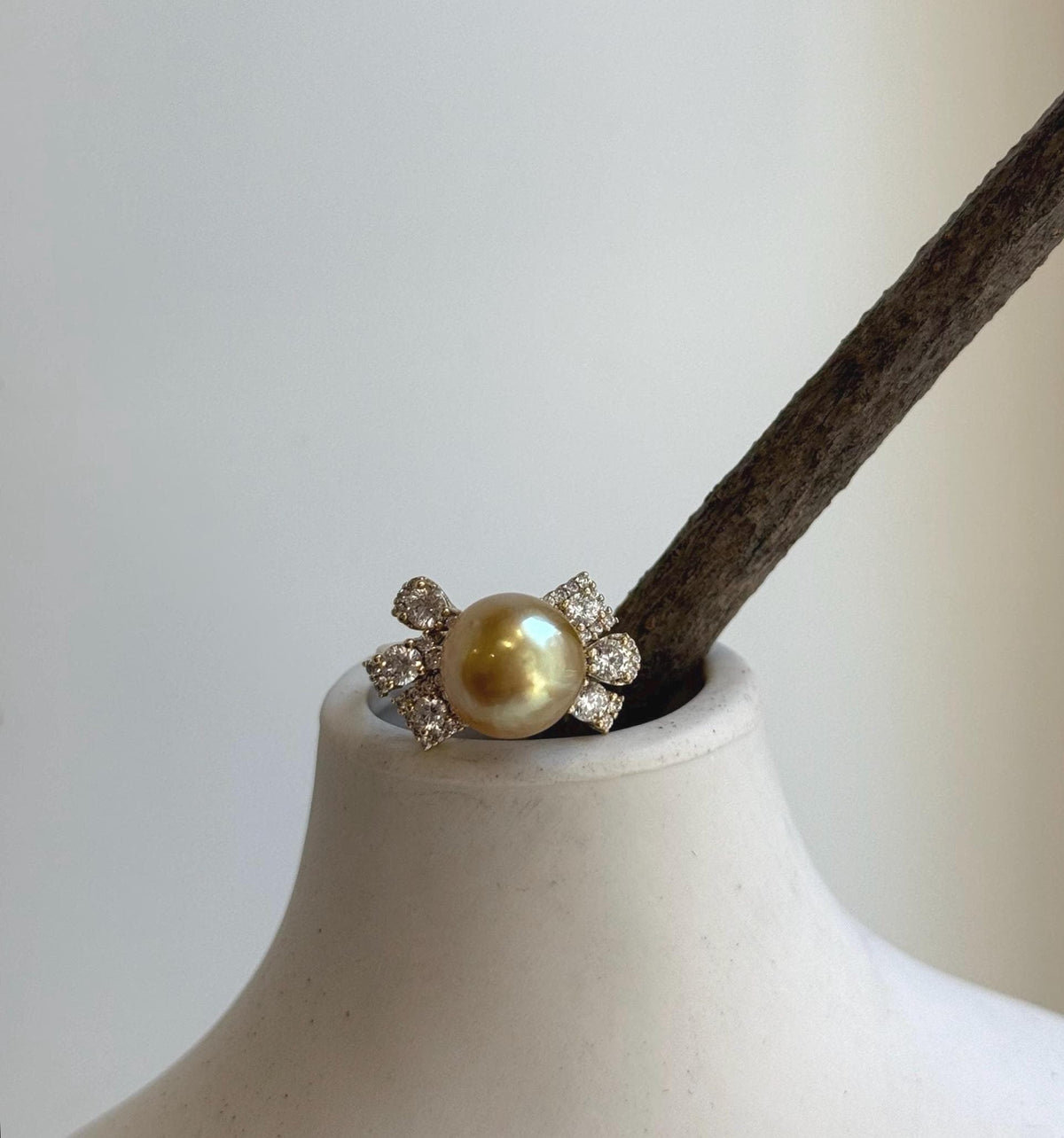 Elly’s 10.5mm South sea deep Tea gold ocean pearl Ring: Extreme luster, 1.2x2cm, S925 silver with gold plated adjustable Vintage Ring.