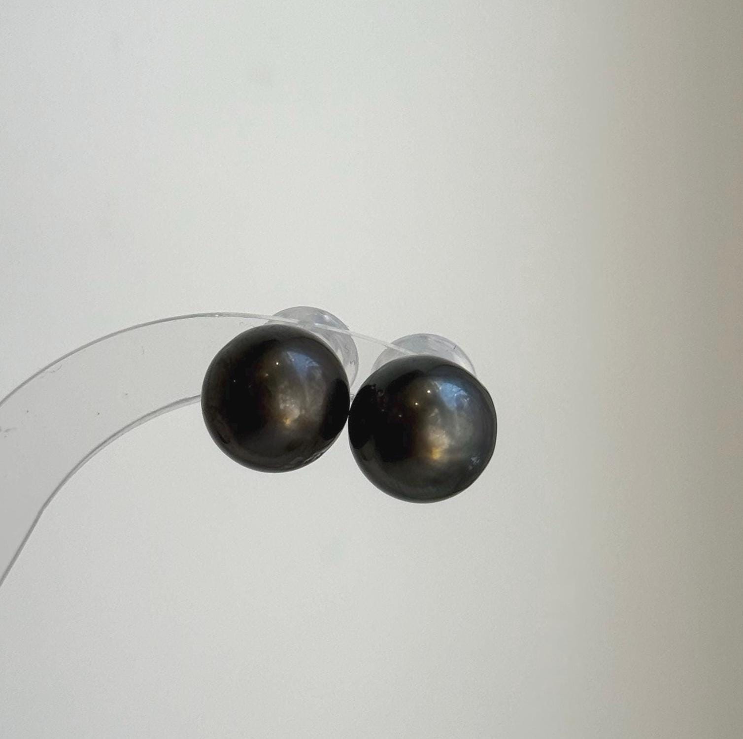 Elly’s 12.7mm Tahitian Black Platinum ocean Pearls Earrings Studs: Extreme luster Mirrored,S925 silver minimalist earrings. daily office black pearl earrings studs for her