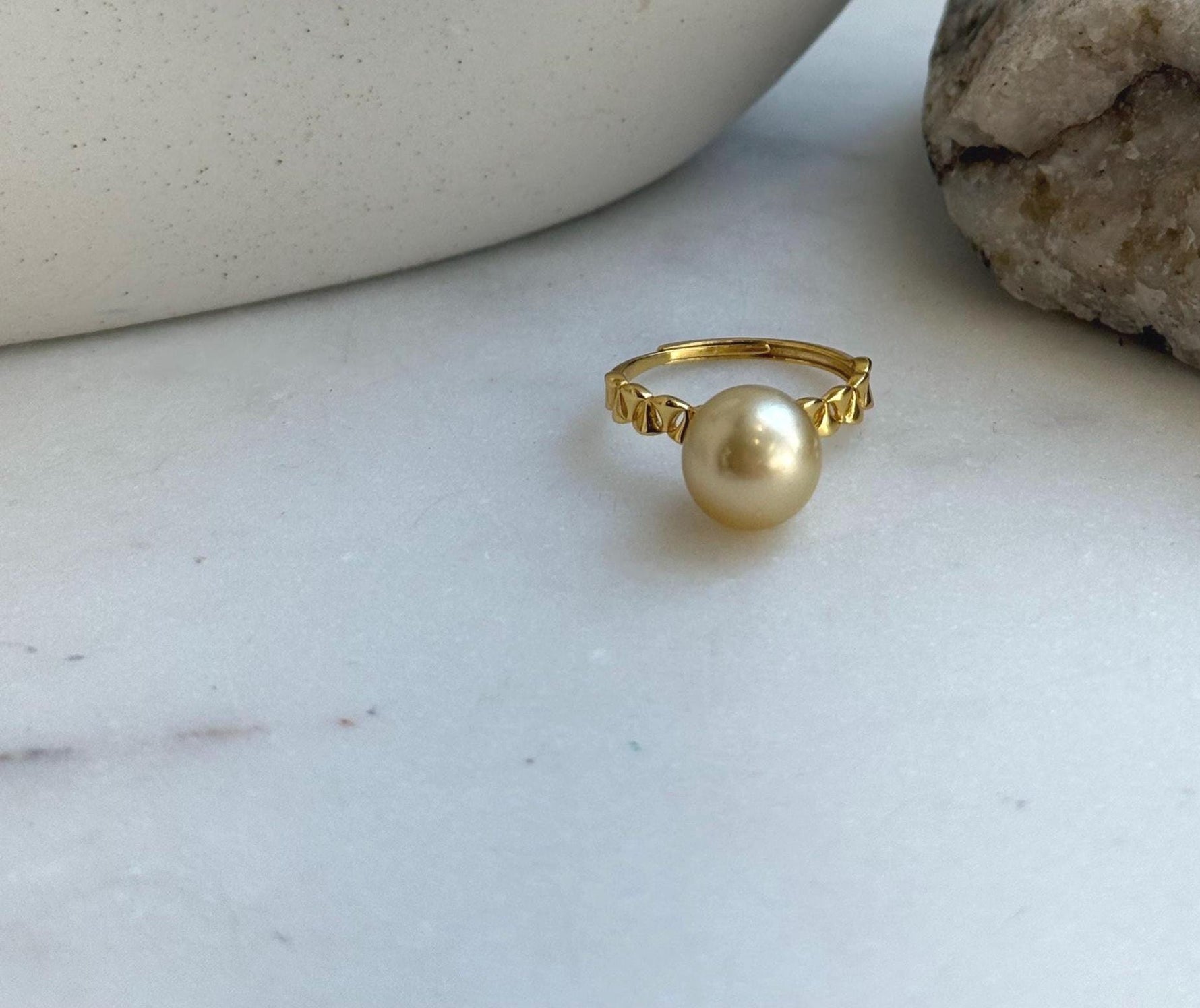 Elly’s 9.8mm South sea ultra gold ocean pearl Ring: Extreme luster, 1.2x2cm, S925 silver with gold plated adjustable Vintage Ring. gift for her