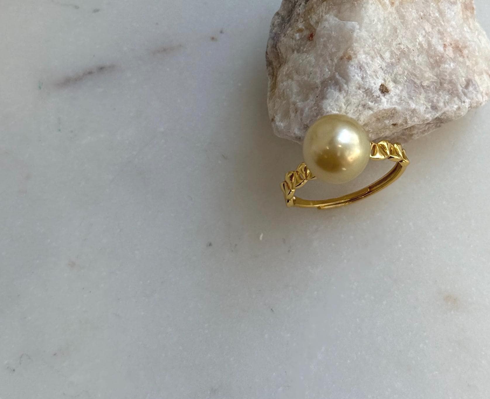 Elly’s 9.8mm South sea ultra gold ocean pearl Ring: Extreme luster, 1.2x2cm, S925 silver with gold plated adjustable Vintage Ring. gift for her