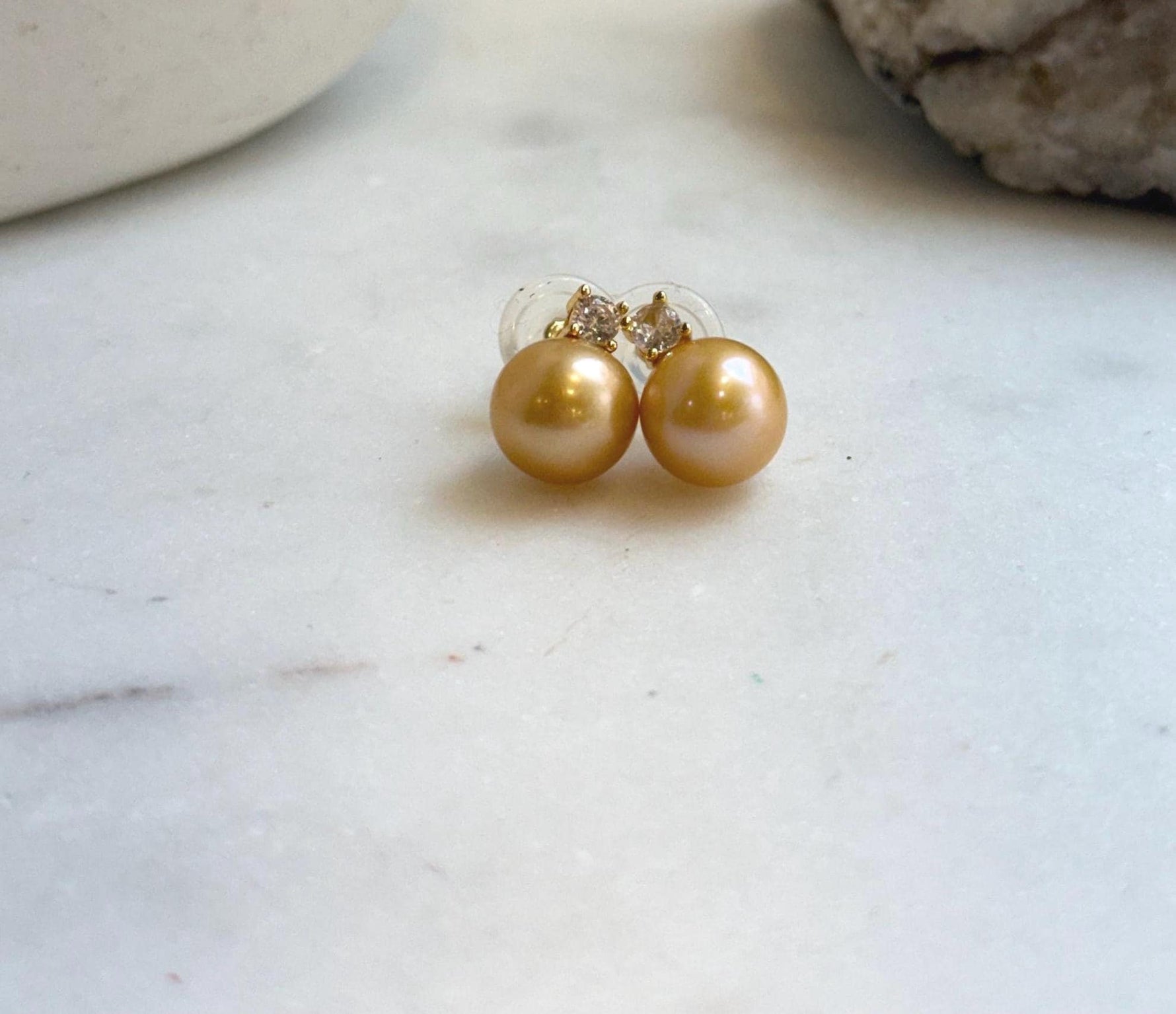 Elly’s 10.1mm Edison deep gold Pearls Earrings Studs: Extreme luster Mirrored, 1.4cm high, S925 silver cool earrings studs.