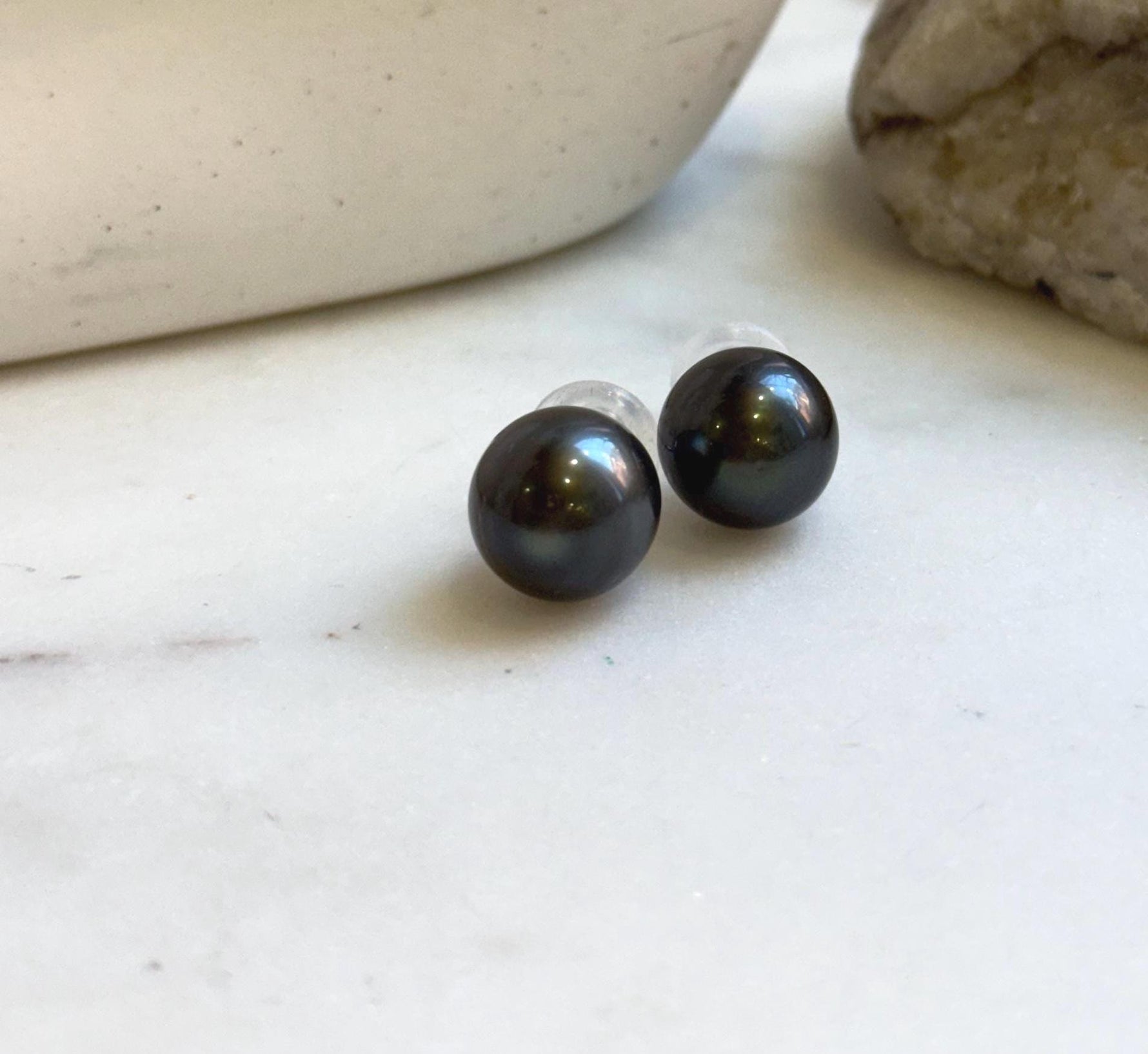 Elly’s Tahitian ocean pearls S925 silver minimalist earrings. high quality black pearl earrings for her anniversary