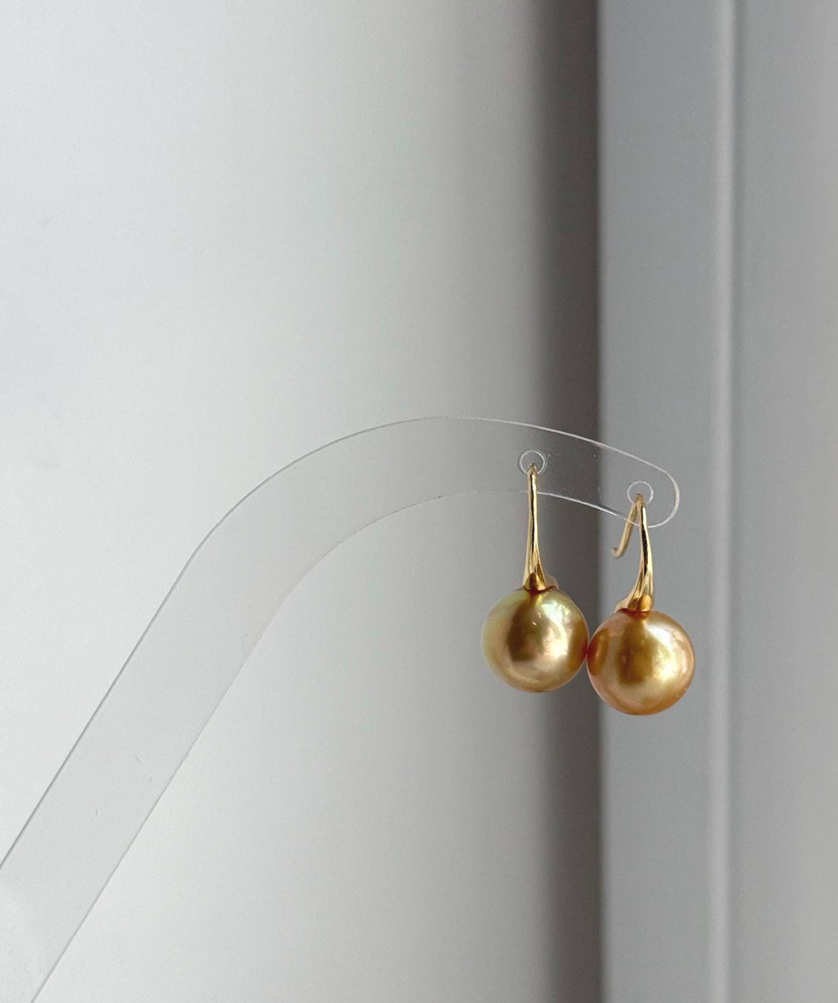 Elly’s South sea deep tea gold ocean pearl High heel earrings hooks: Extreme luster, S925 silver with gold plated minimalist earrings. daily office golden pearl earrings for her