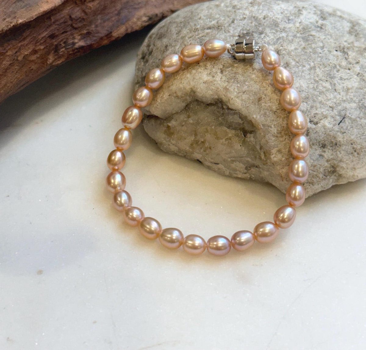 Elly’s Bracelet Peach rose Pearls: Extreme luster mirrored, 5.5-6mm, S925 silver magnetic clips Bracelet, different sizes.